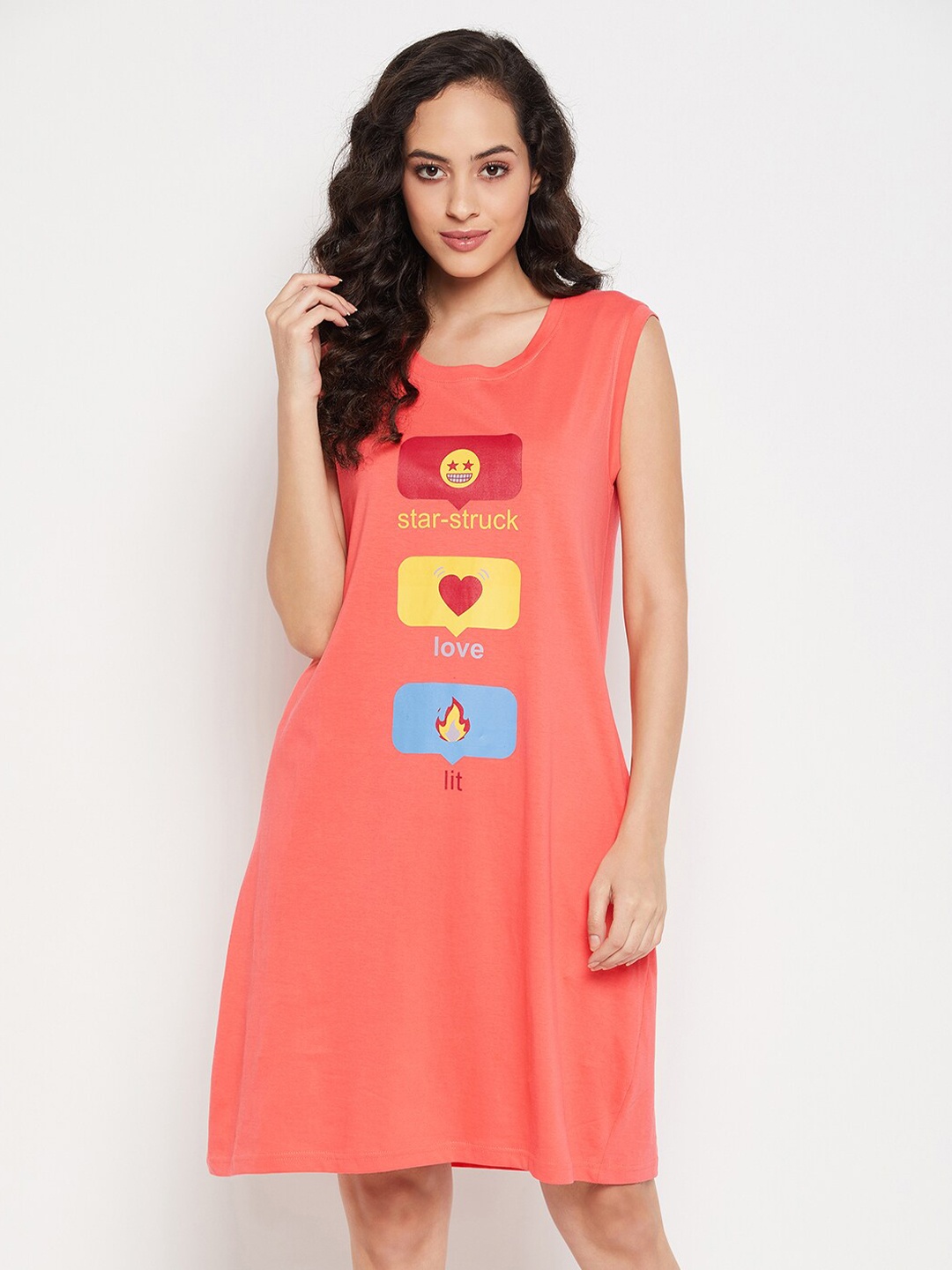 

Clovia Peach-Coloured Printed Nightdress