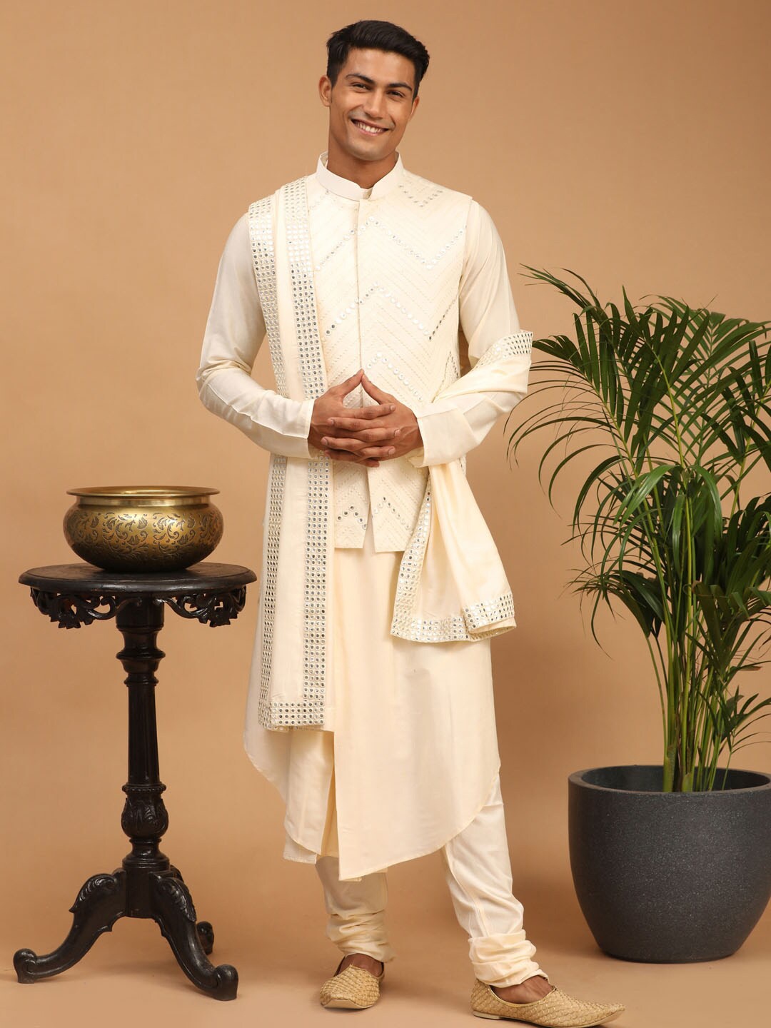 

SHRESTHA BY VASTRAMAY Men Cream Pleated Kurta With Churidar & Nehru Jacket With Dupatta