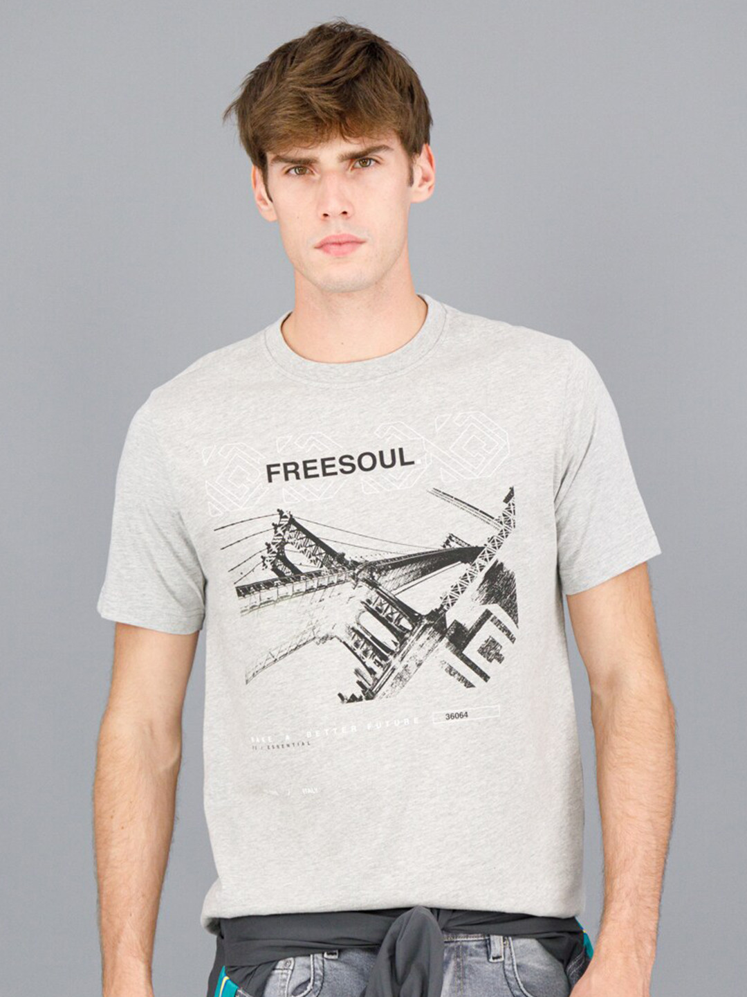 

FREESOUL Men Grey Printed T-shirt