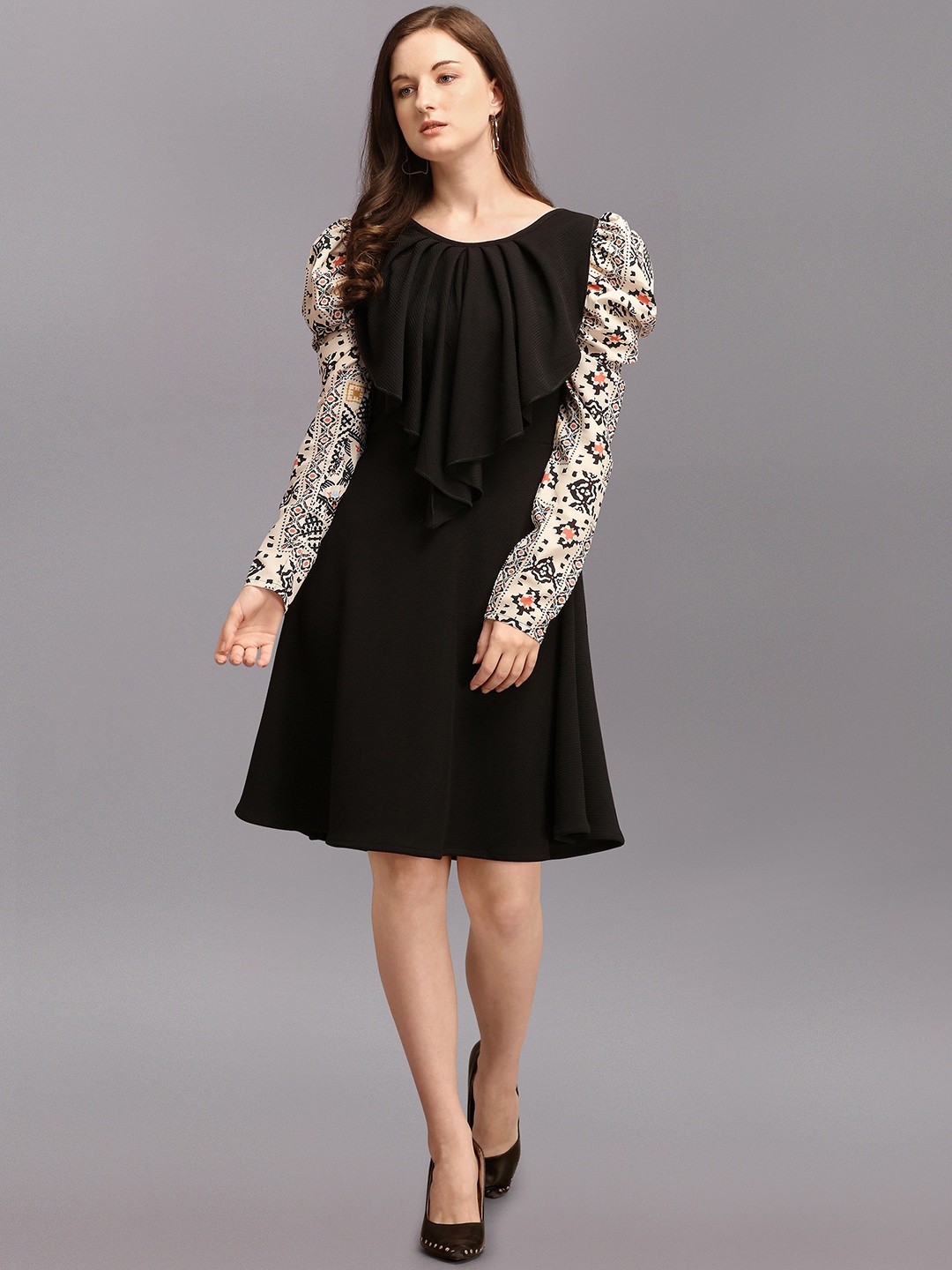 

Paralians Black A-Line Dress