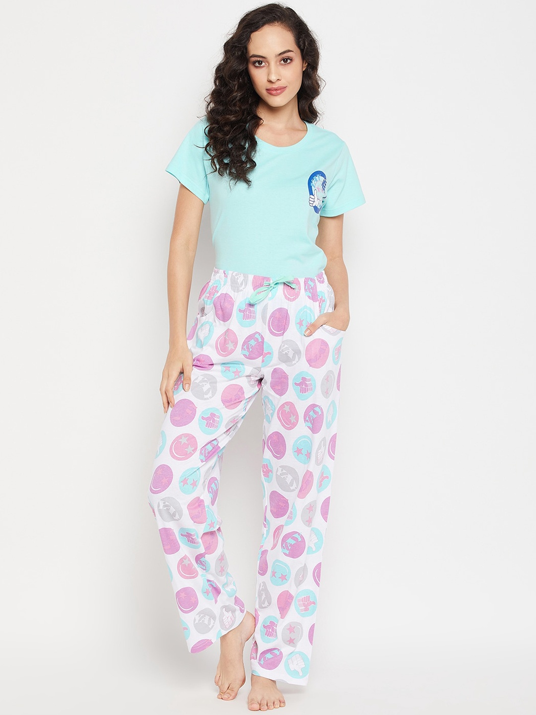 

Clovia Emoji Print Top & Pyjama 100% Cotton Night suit, Green
