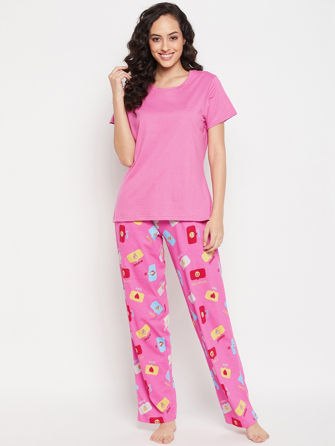 

Clovia Women Pink & Yellow Printed Night suit