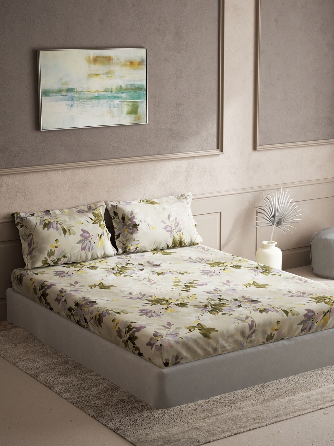 

DDecor Purple & Green Floral 150 TC King Bedsheet with 2 Pillow Covers
