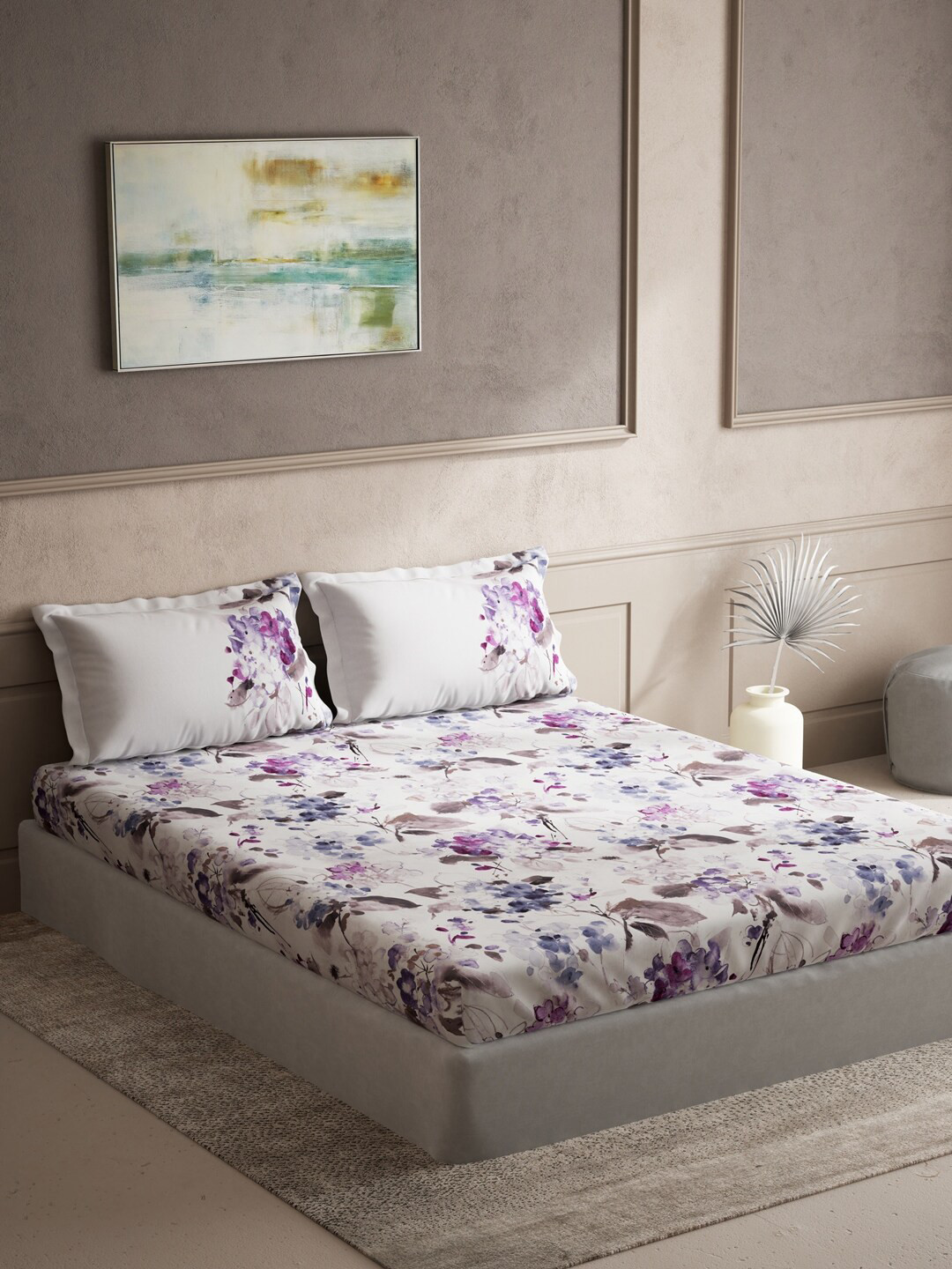 

DDecor Purple & Grey Floral Cotton 144 TC Queen Bedsheet with 2 Pillow Covers