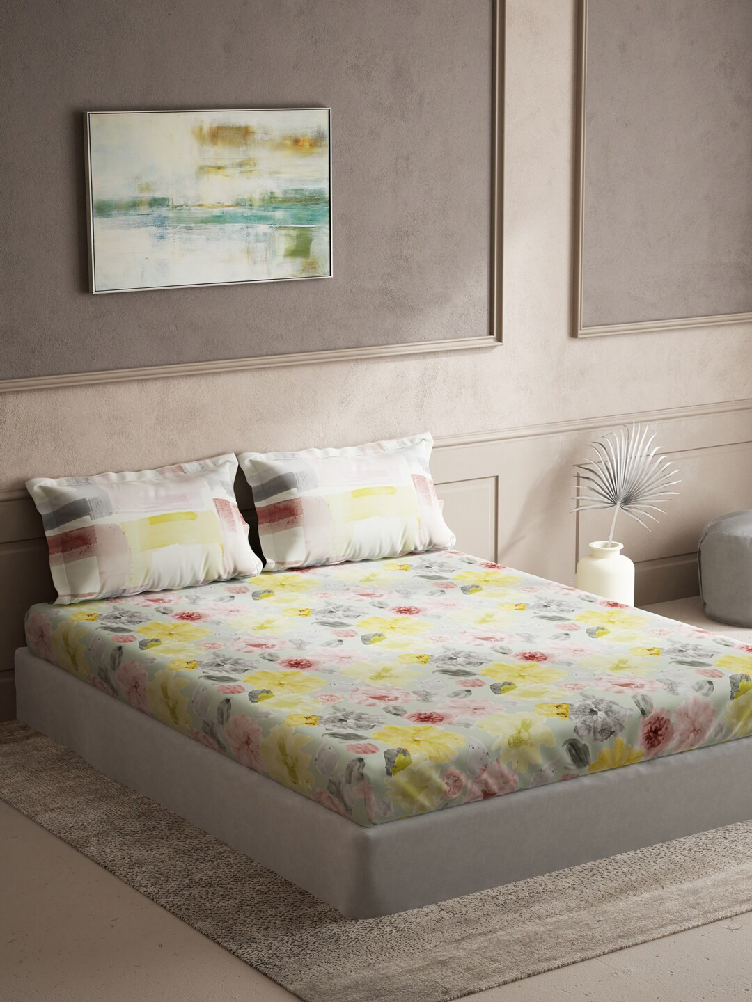 

DDecor Green & Pink Floral Cotton 144 TC Queen Bedsheet with 2 Pillow Covers