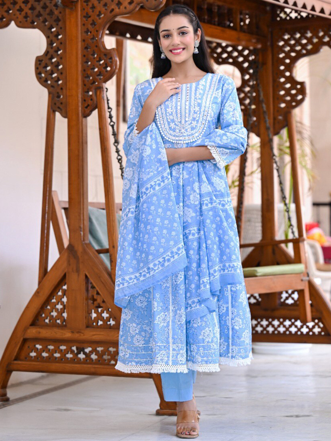 

Juniper Women Floral Embroidered Mirror Work Pure Cotton Kurta Set, Blue