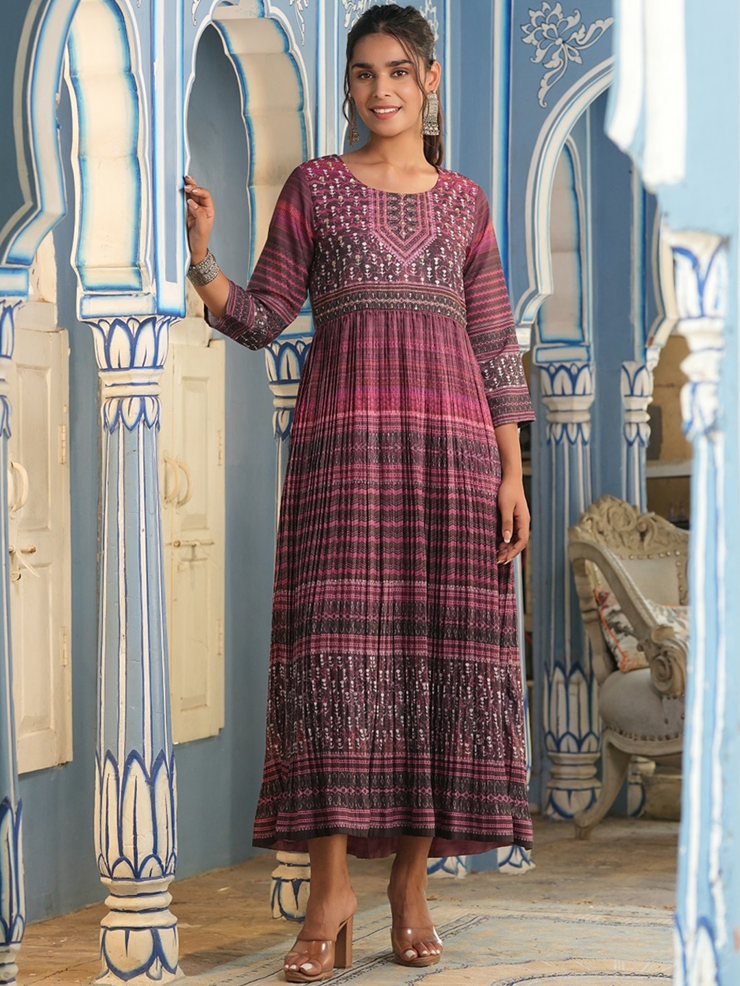 

Juniper Women Pink Ethnic Motifs Striped Kurta