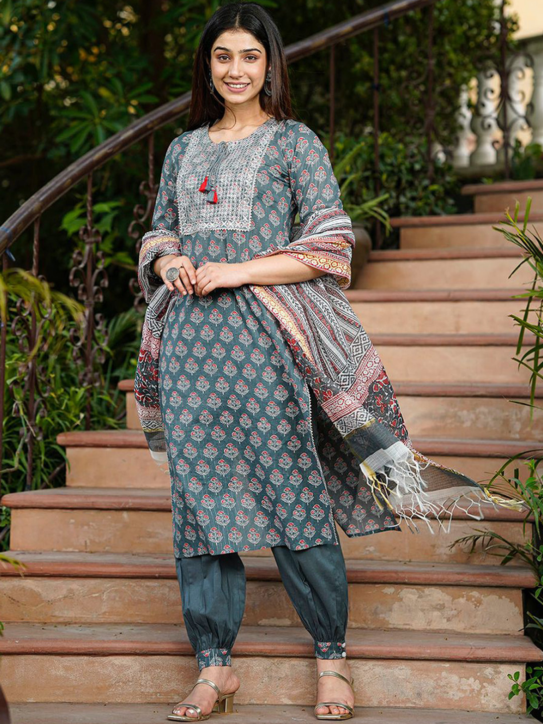 

Juniper Women Grey Printed Gotta Patti Pure Cotton Kurta with Trousers & With Dupatta