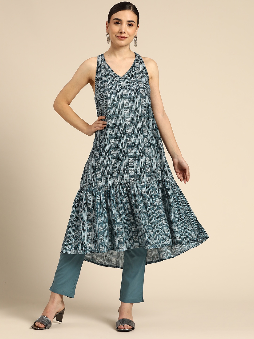 

Anouk Women Blue & Off-White Tribal Printed Kurta with Trousers