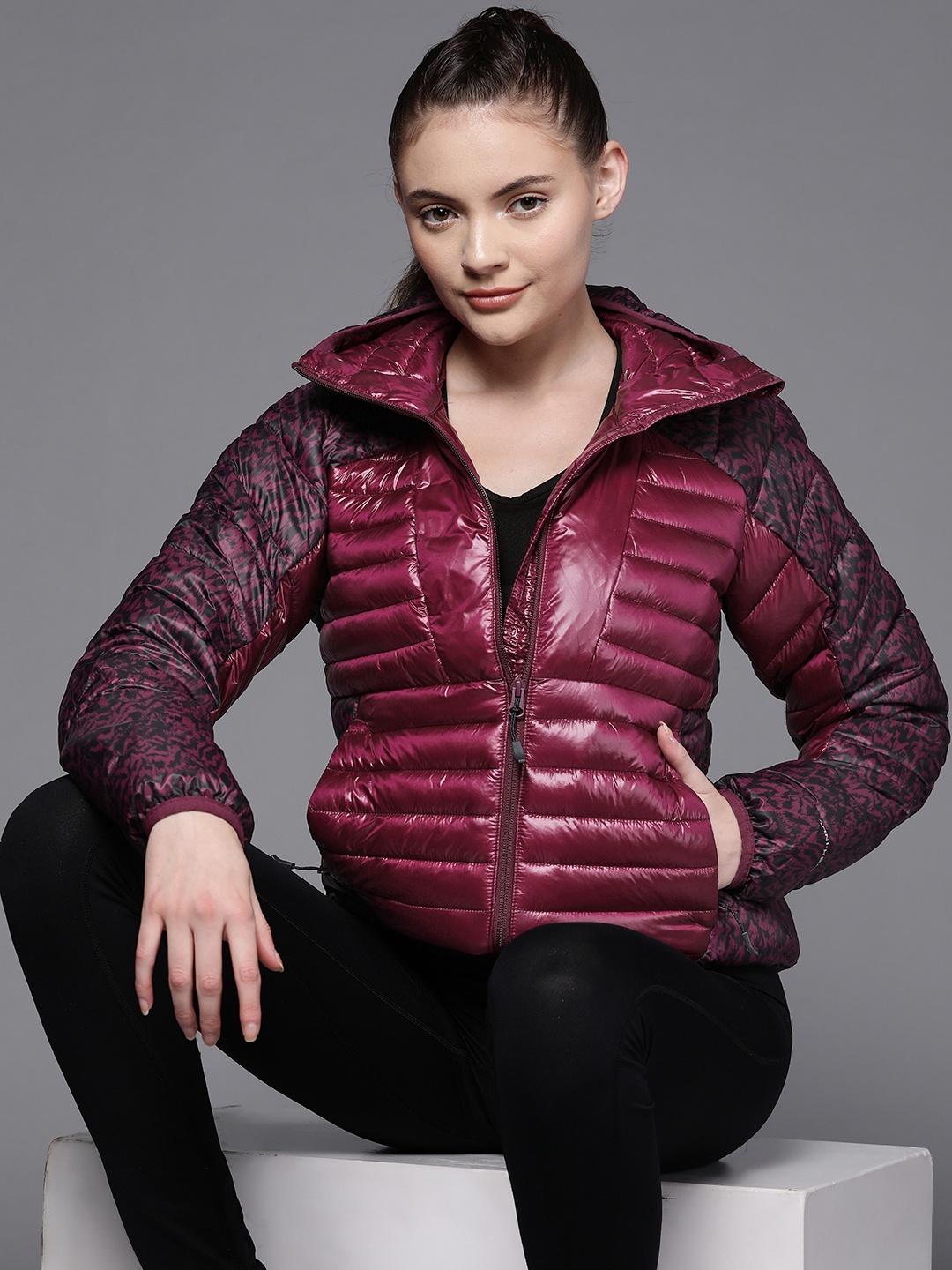 

Columbia Women Solid Outdoor Padded Jacket, Maroon