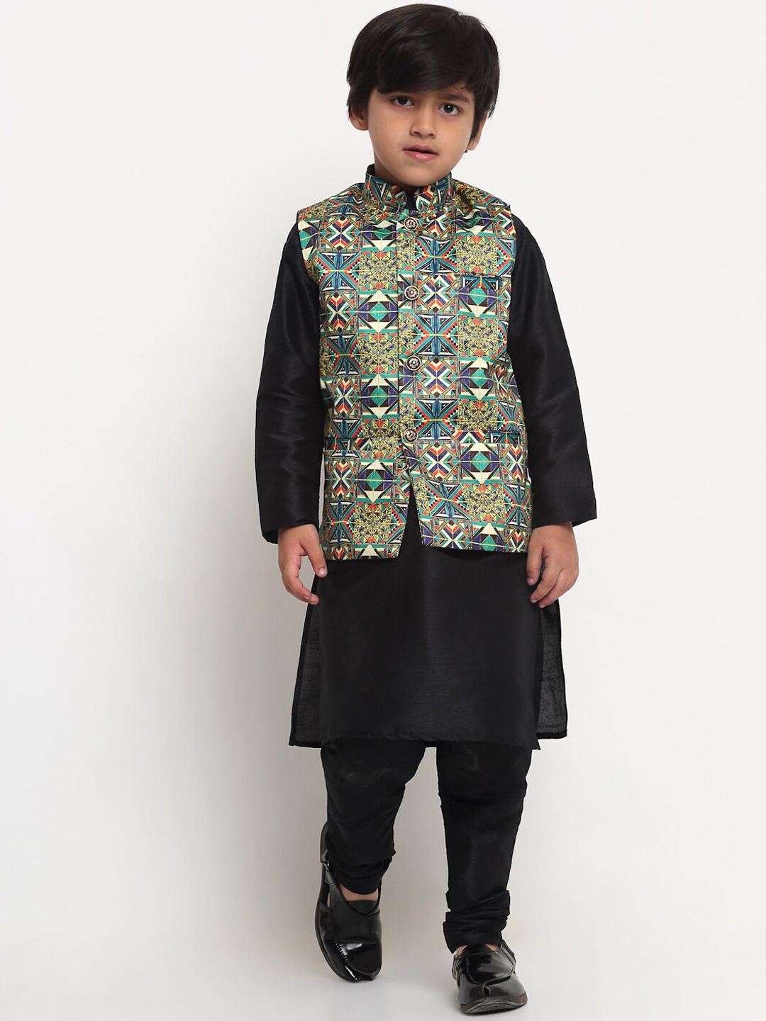 

Benstoke Boys Black Paisley Printed Kurta with Churidar With Nehru Jacket