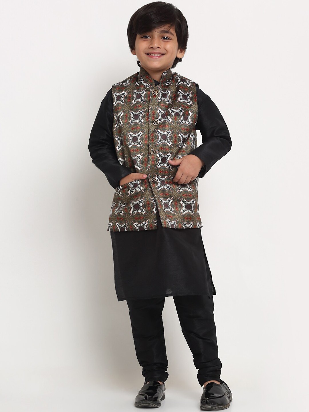 

Benstoke Boys Black Kurta with Pyjama with printed Nehru Jacket