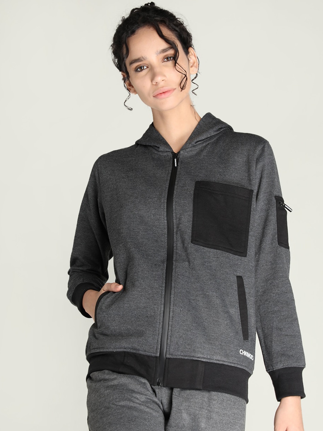 

CHKOKKO Women Grey Outdoor Sporty Jacket