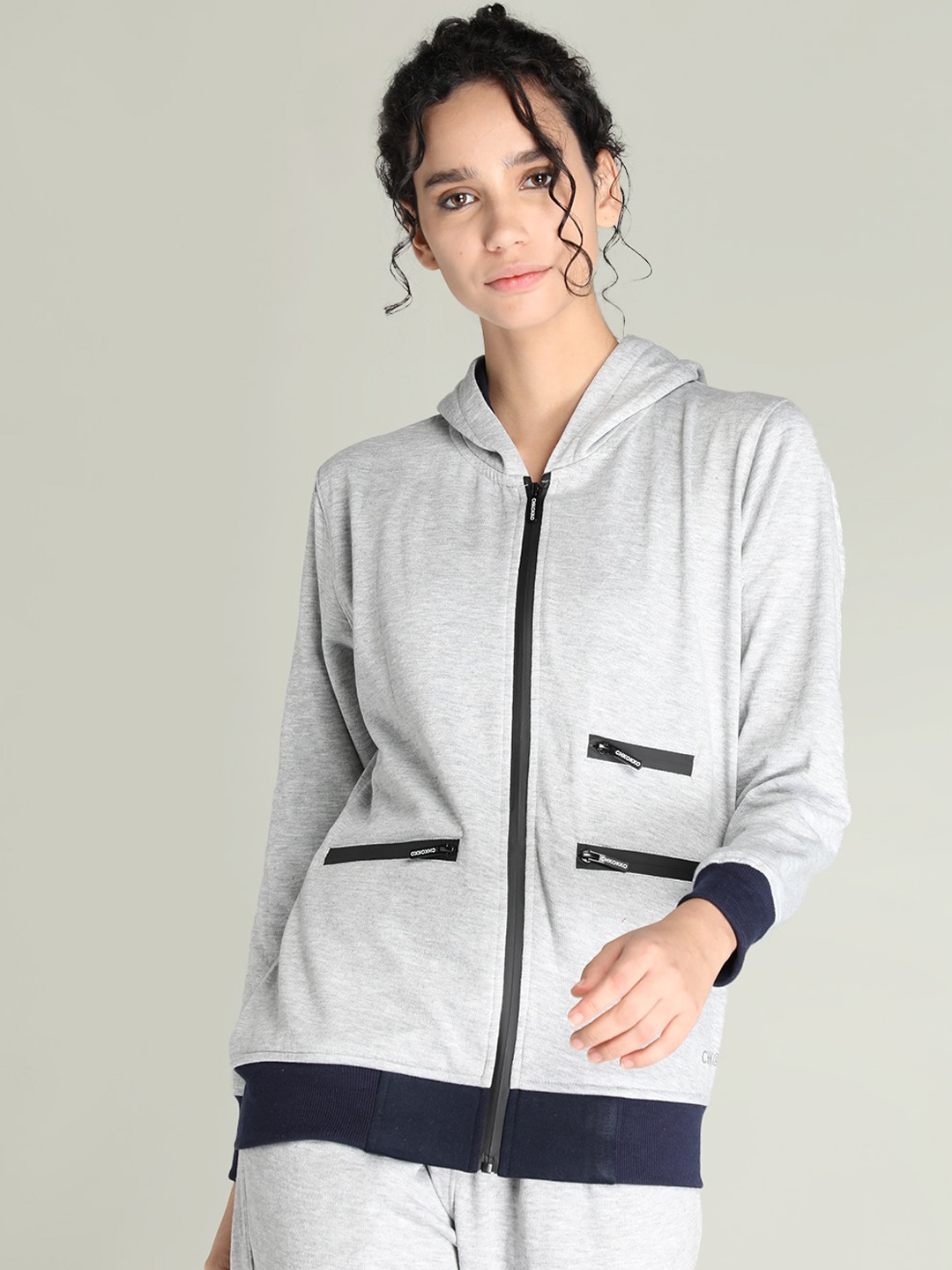 

CHKOKKO Women Grey Outdoor Sporty Jacket, Cream