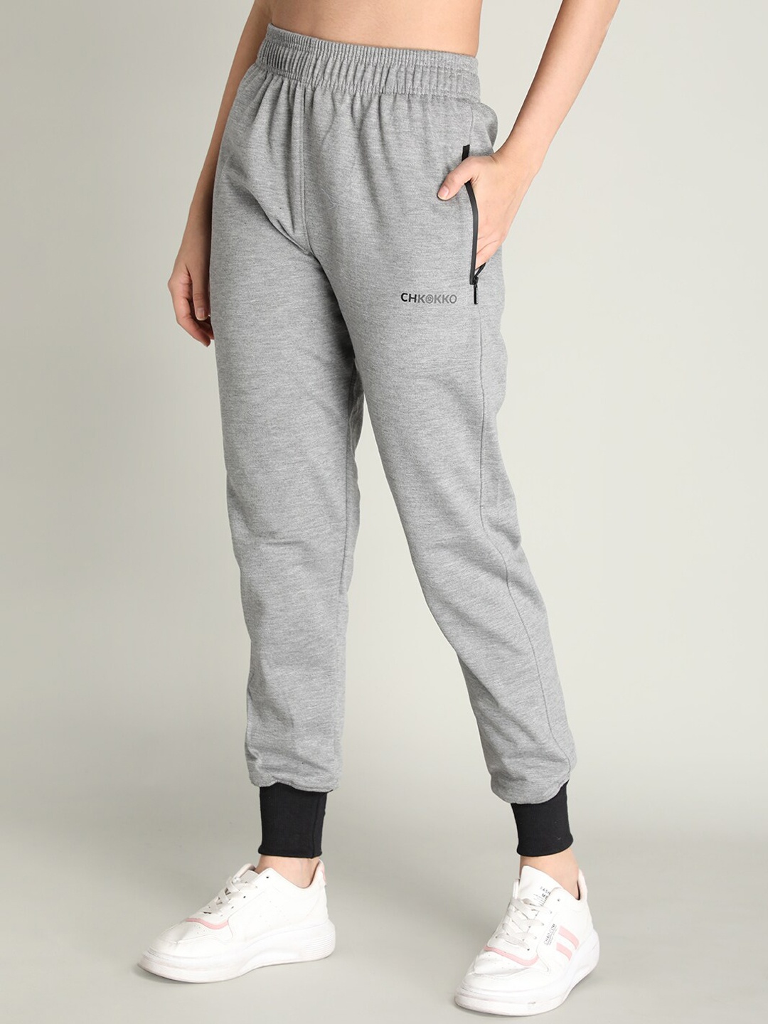 

CHKOKKO Women Grey Solid Cotton Joggers