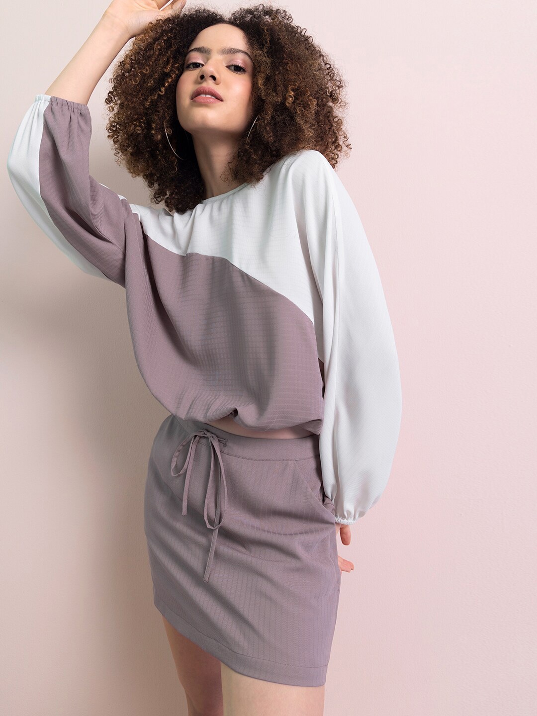 

FabAlley Women Mauve & White Top with Skirt