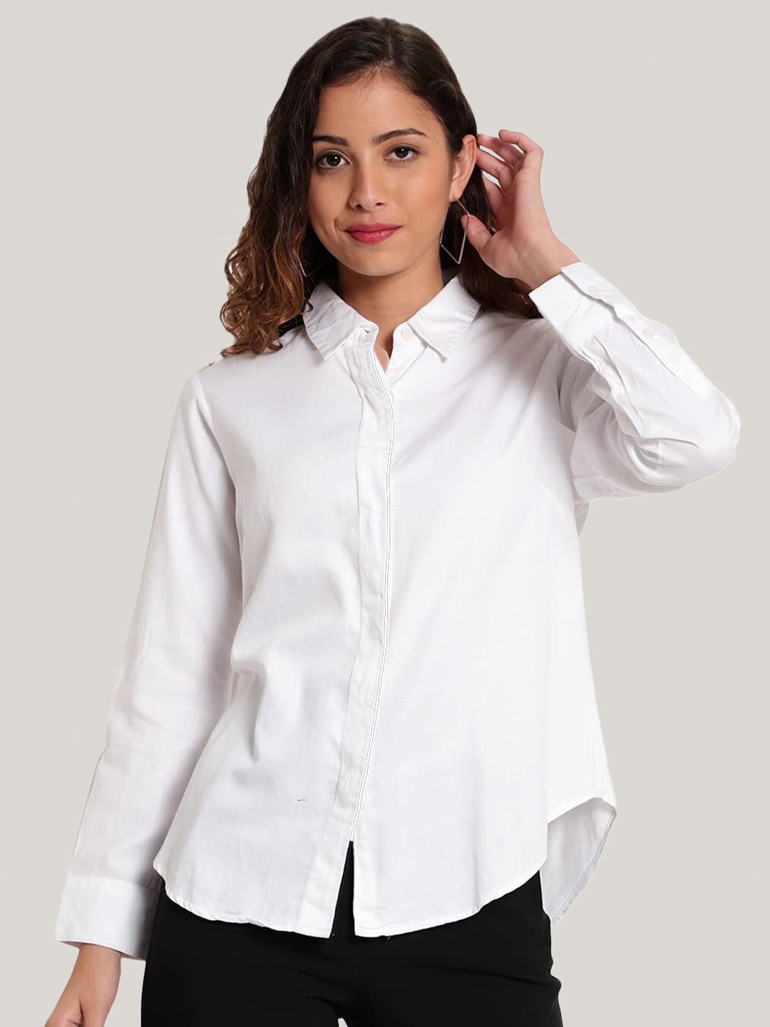 

Indietoga Women White Solid Slim Fit Cotton Formal Shirts