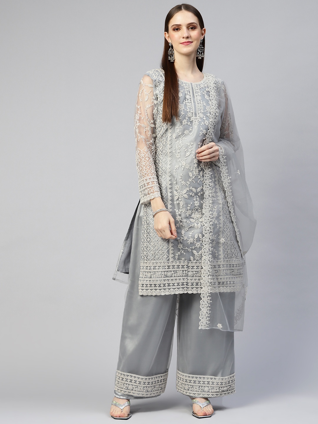 

Readiprint Fashions Grey & White Embroidered Semi-Stitched Dress Material