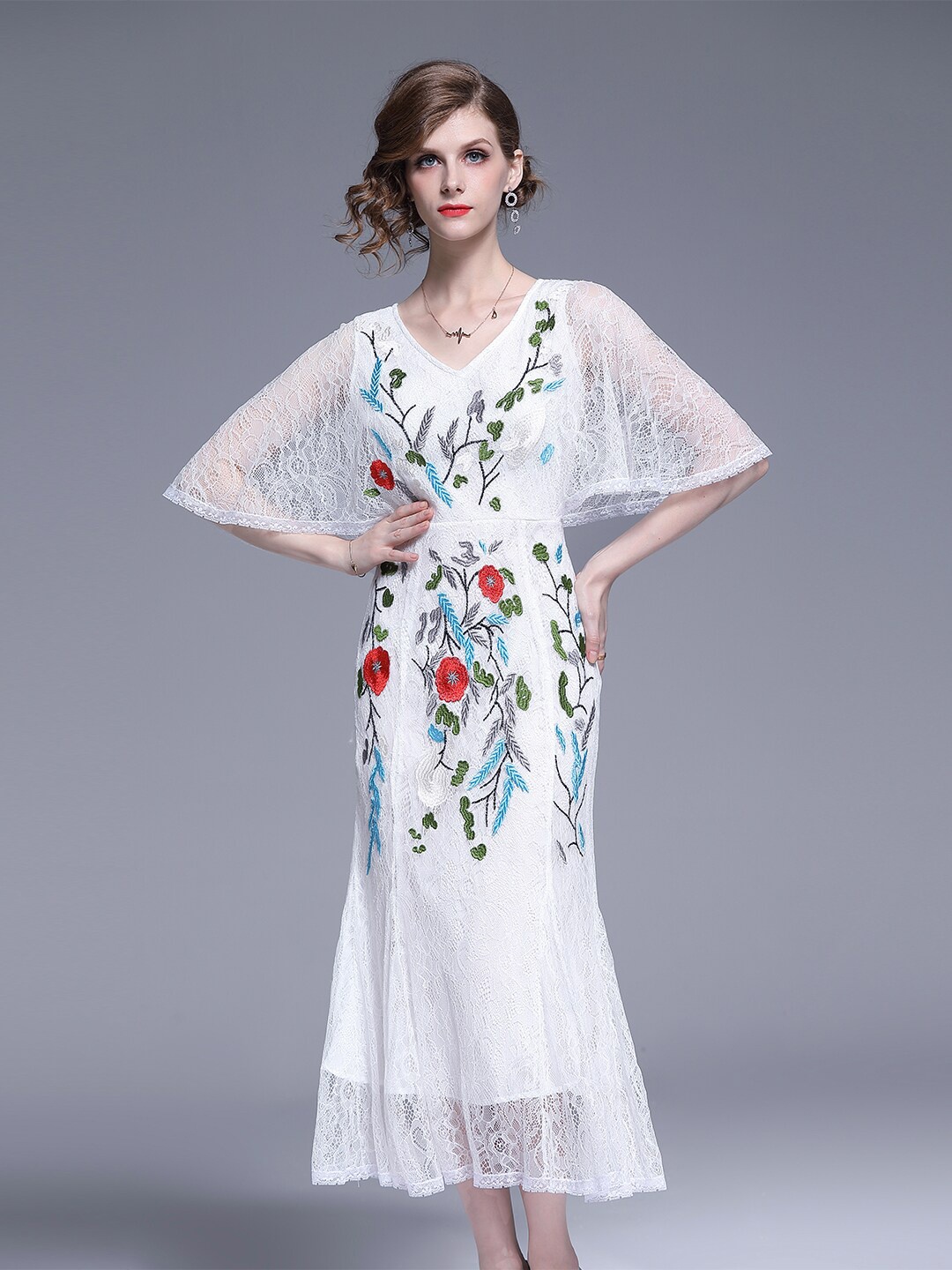 

JC Collection White Floral Midi Dress