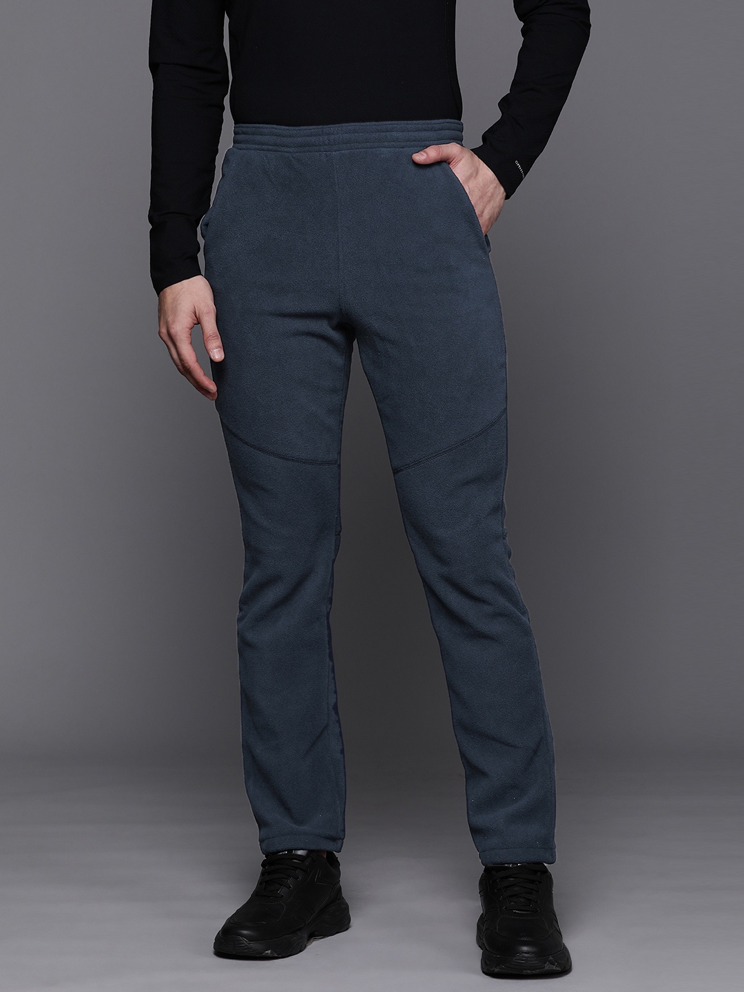 

Columbia Men Solid Regular Fit Rapid Expedition Track Pants, Blue