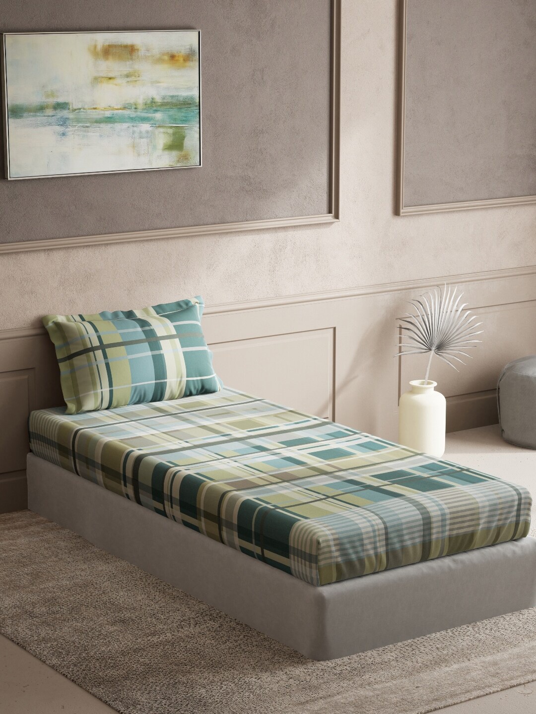 

DDecor Green & Blue Geometric 150 TC Single Bedsheet with 1 Pillow Covers