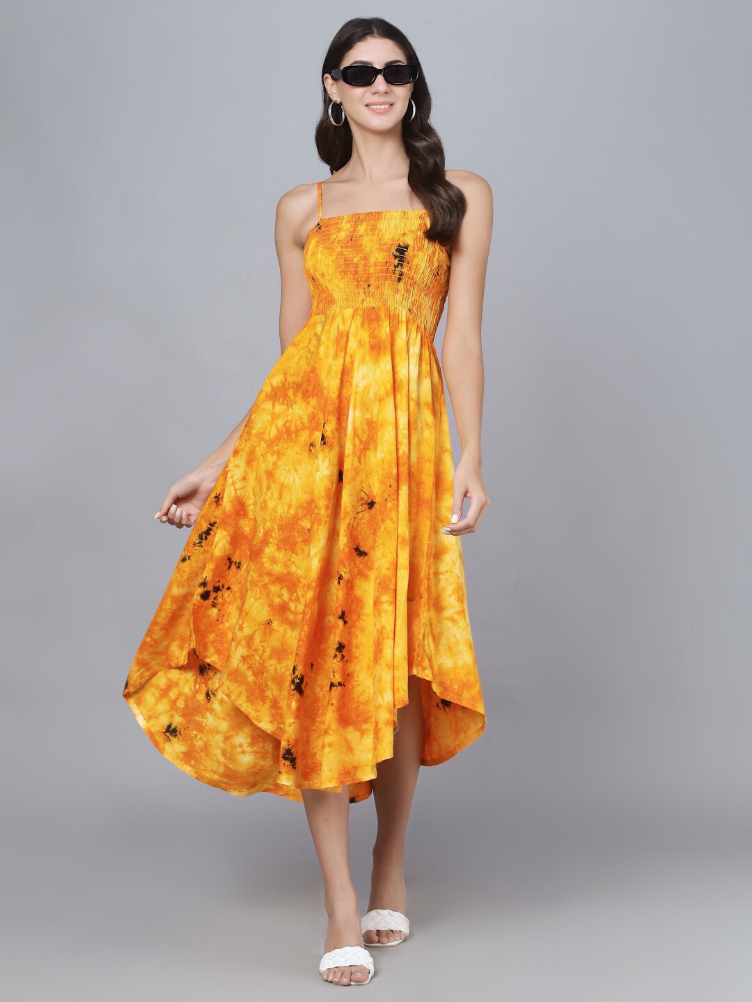 

Vastralay Yellow & Black Tie and Dye Dyed Empire Midi Dress