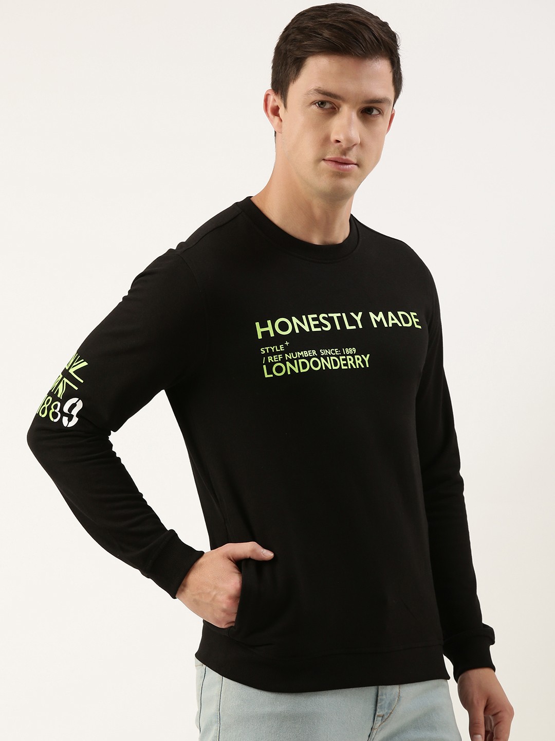 

Peter England Men Typography Printed Sweatshirt, Black
