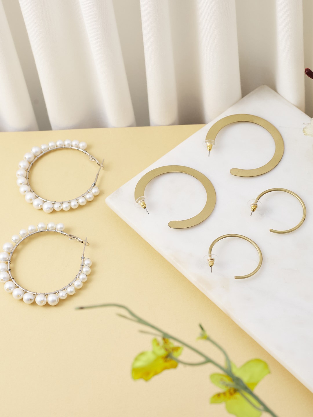 

ATIBELLE Gold-Toned Circular Hoop Earrings