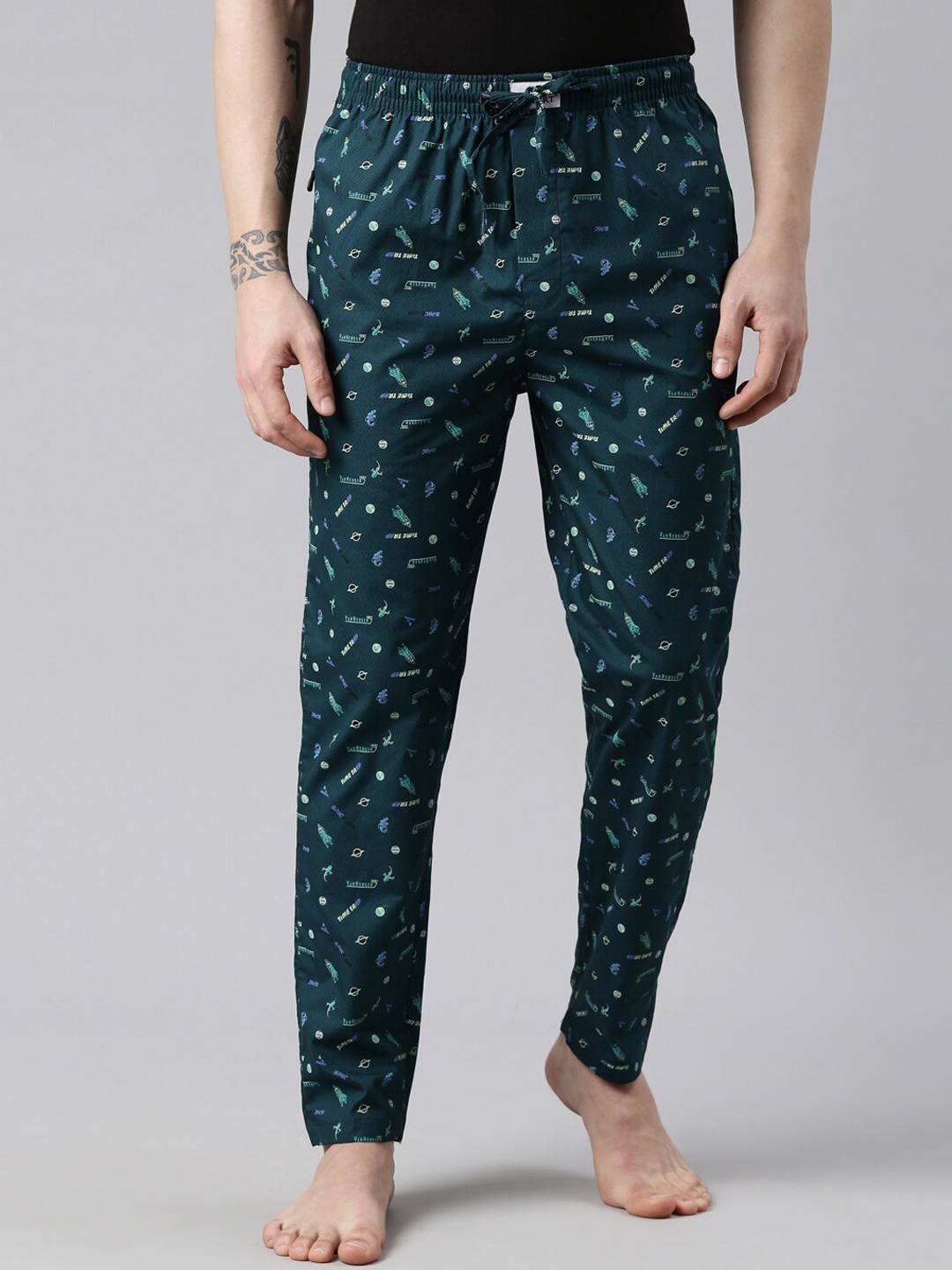 

Bushirt Men Sea Green Printed Pure Cotton Mid-Rise Lounge Drawstring Pants