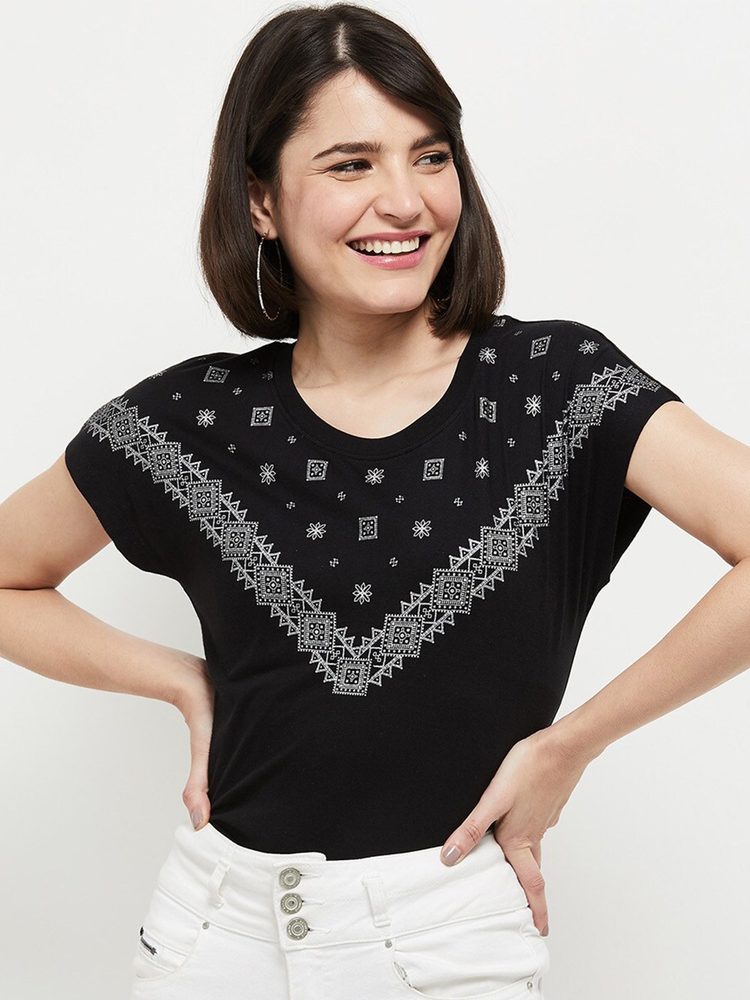 

max Women Black Printed Extended Sleeves Round Neck Cotton T-shirt