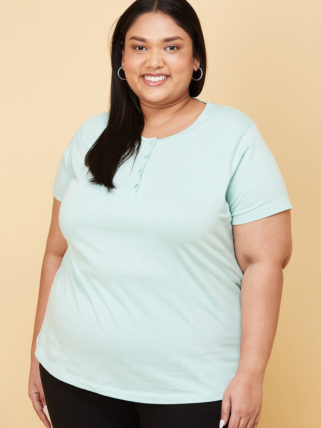 

max Women Plus Size Pure Cotton Green Solid Henley Neck T-shirt