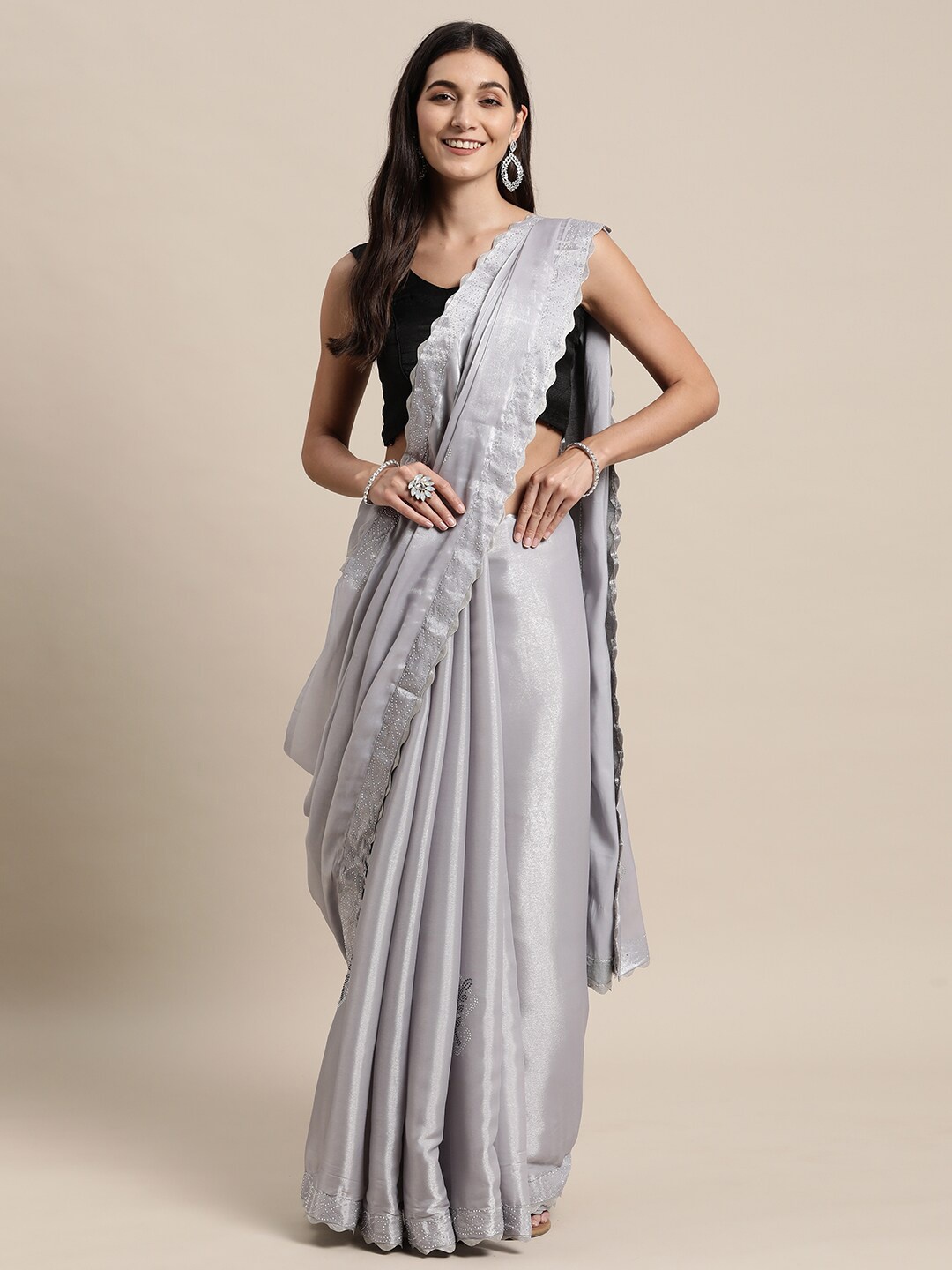 

KAITHY CREATION Silver-Toned & Silver-Toned Embellished Zari Pure Silk Banarasi Saree