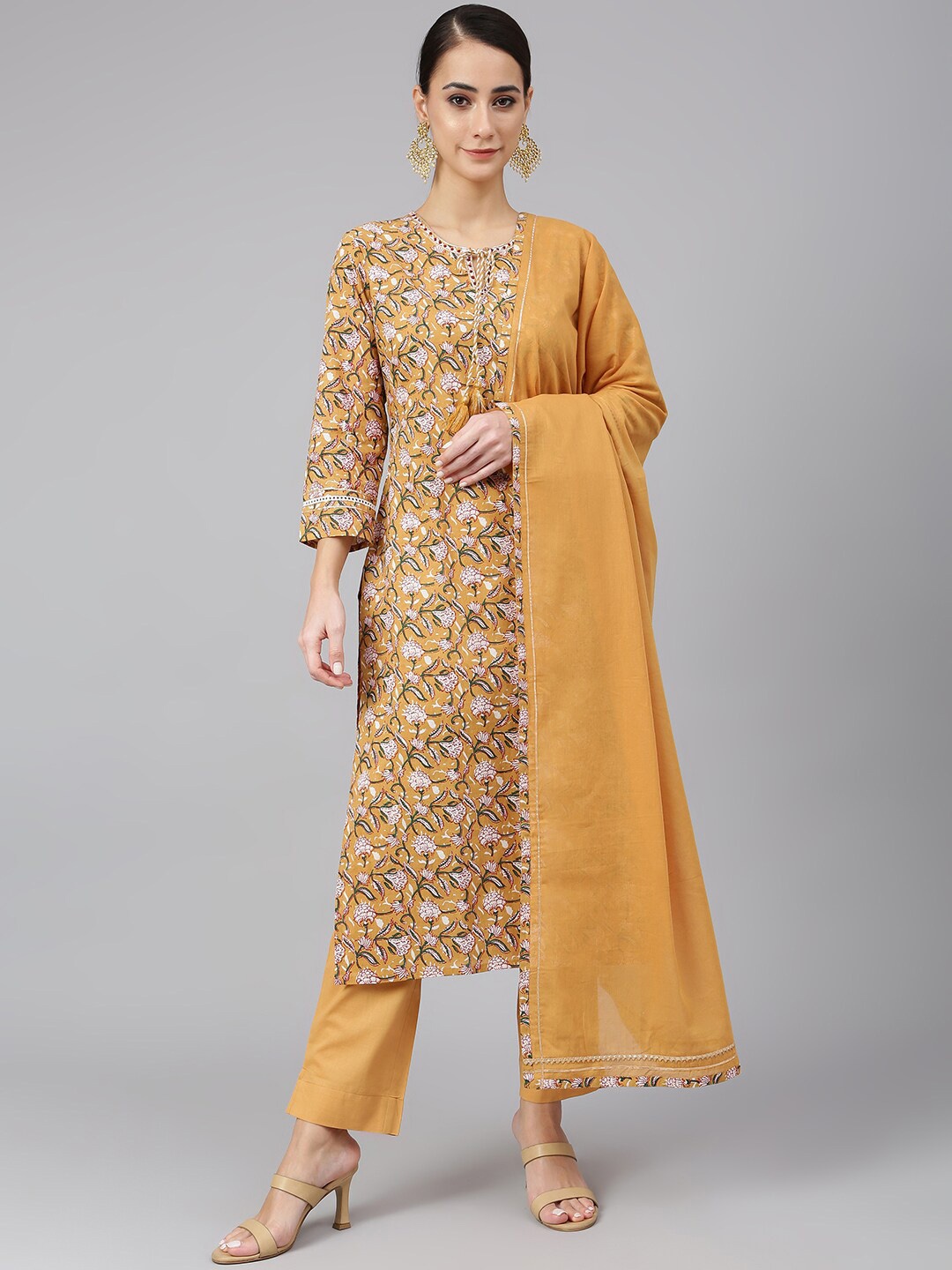 

Janasya Women Brown Floral Printed Pure Cotton Kurta with Trousers & With Dupatta