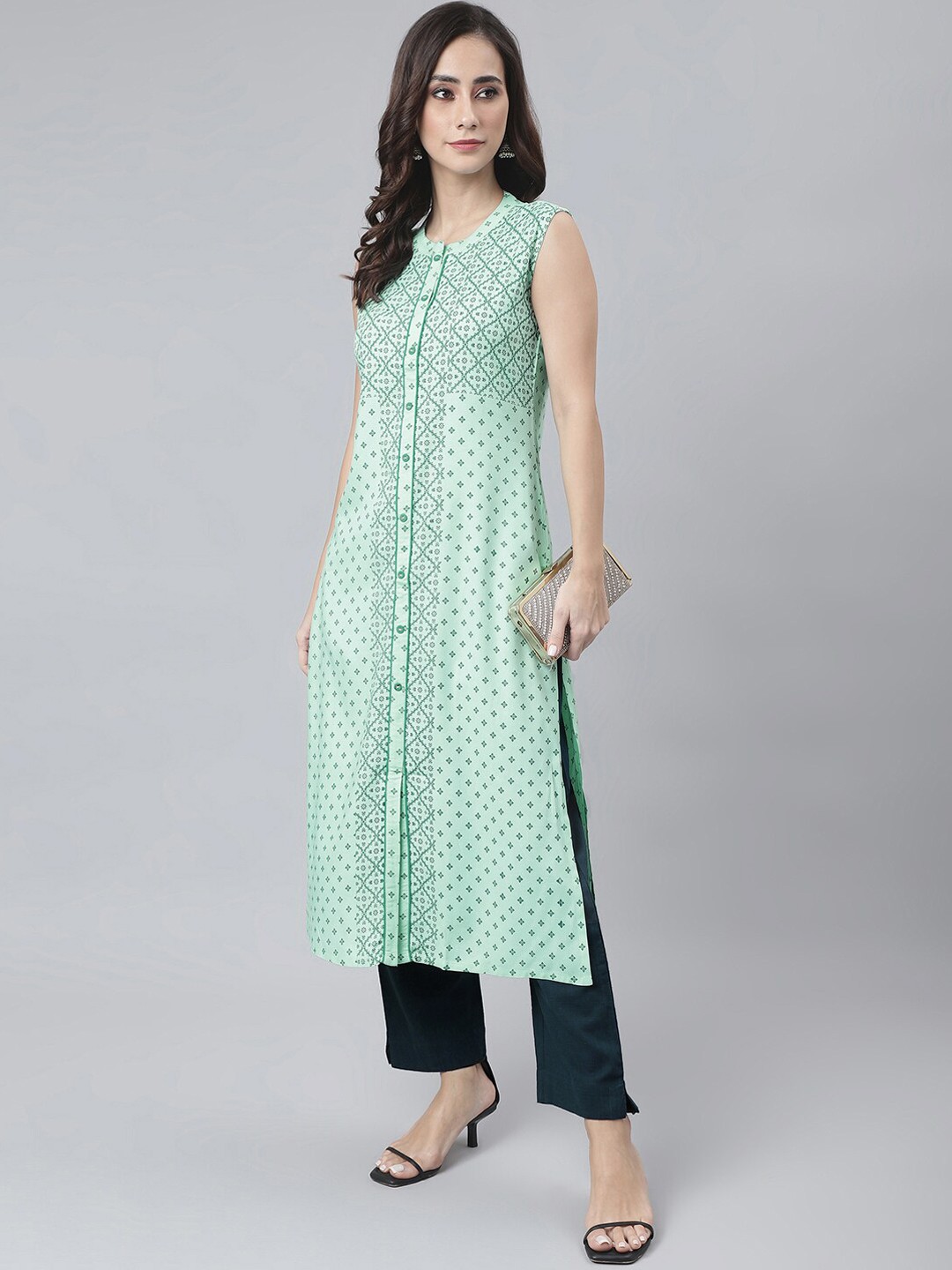 

Janasya Women Sea Green Geometric Kurta