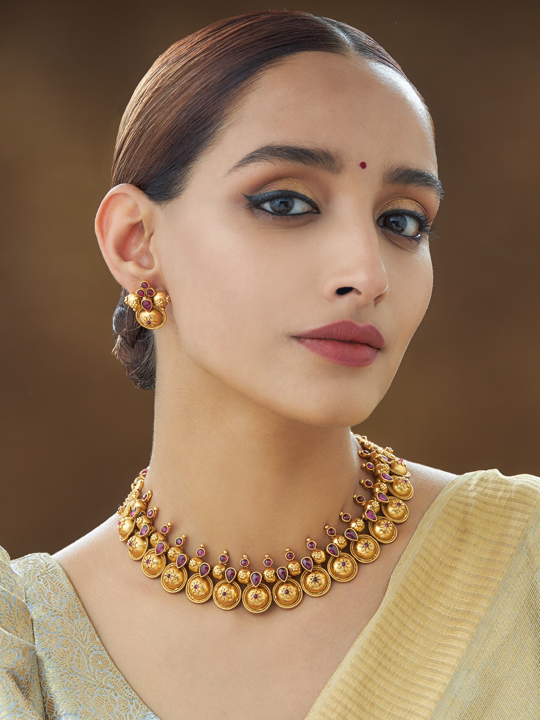 

Kushal's Fashion Jewellery Gold-Toned & Magenta Embellished Necklace & Earrings