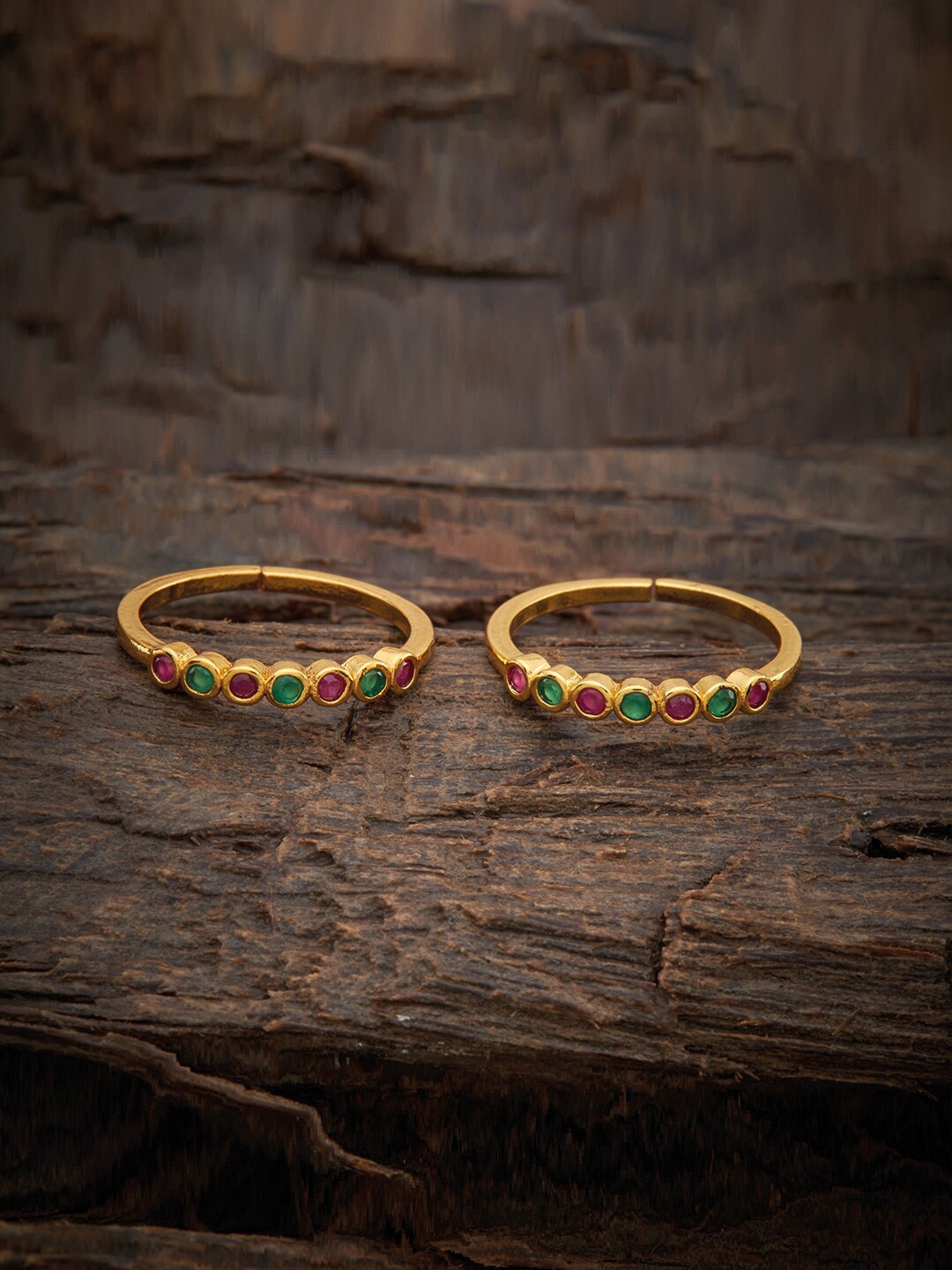 

Kushal's Fashion Jewellery Gold-Plated & Green Cubic Zirconia Studded Toe Rings