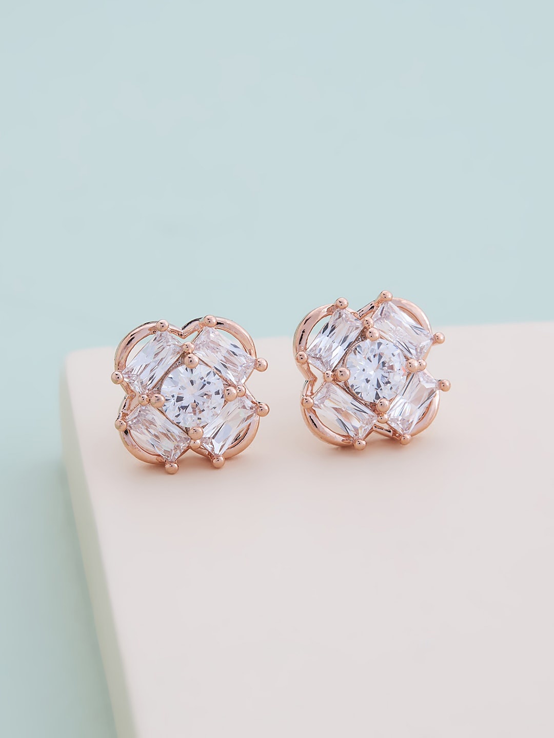 

Kushal's Fashion Jewellery White Floral Studs Earrings