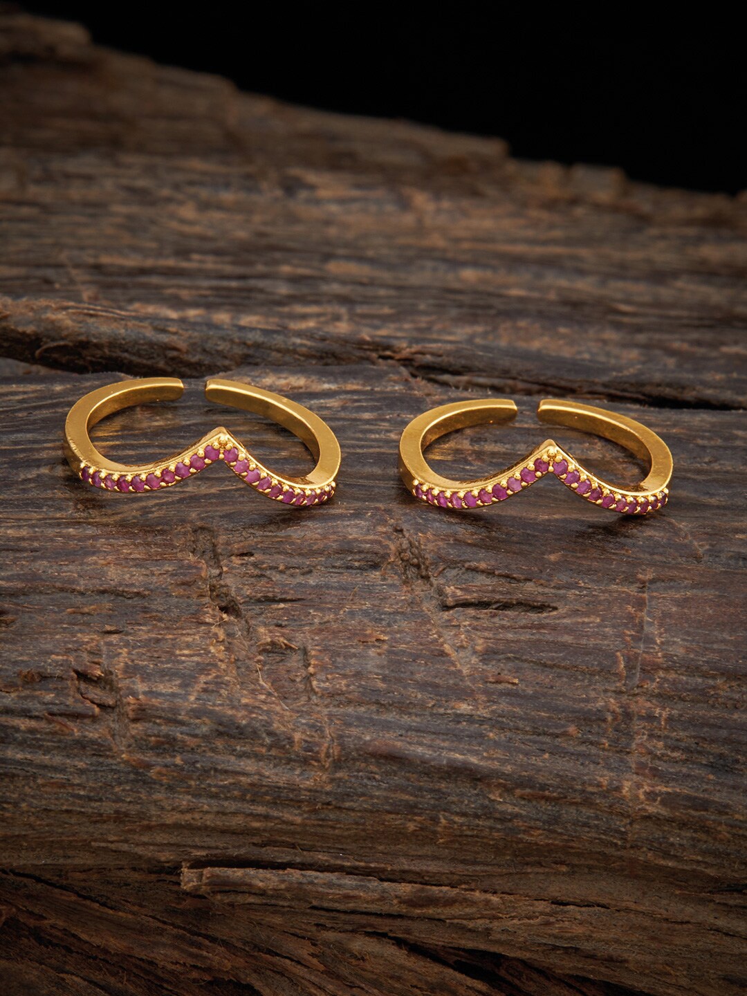 

Kushal's Fashion Jewellery Gold-Plated & Toned Red CZ Studded Adjustable Toe Rings