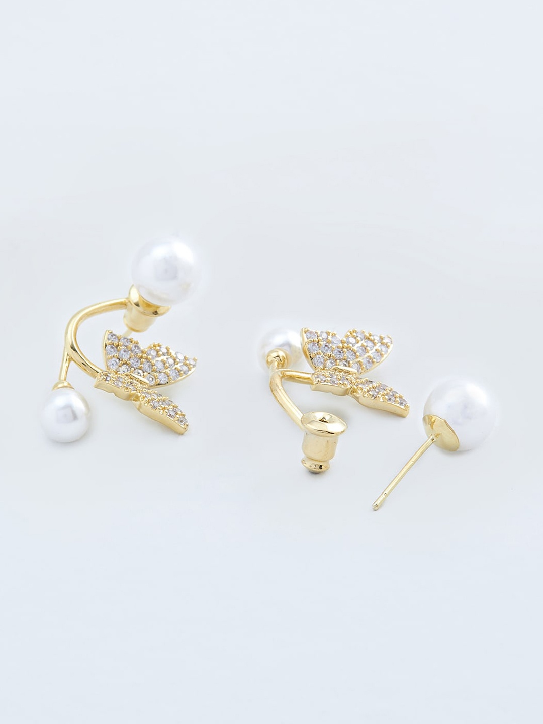 

Kushal's Fashion Jewellery White & Gold-Plated Quirky Studs Earrings