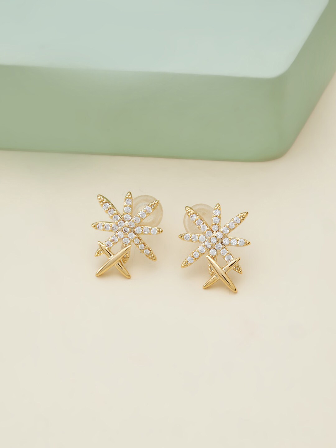 

Kushal's Fashion Jewellery Gold Plated Floral Studs Earrings, White