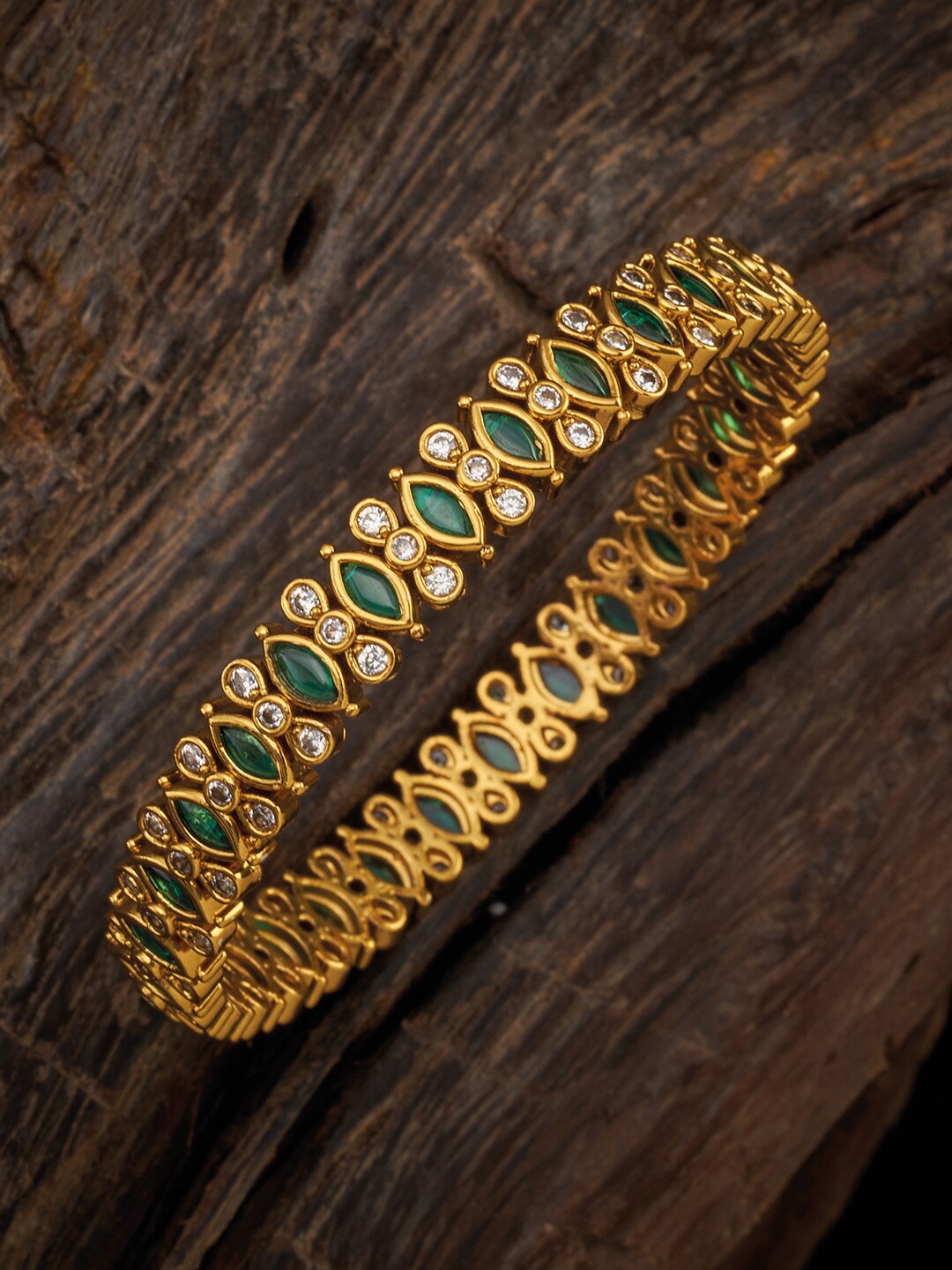 

Kushal's Fashion Jewellery Gold-Plated Green Stone Studded Bangle