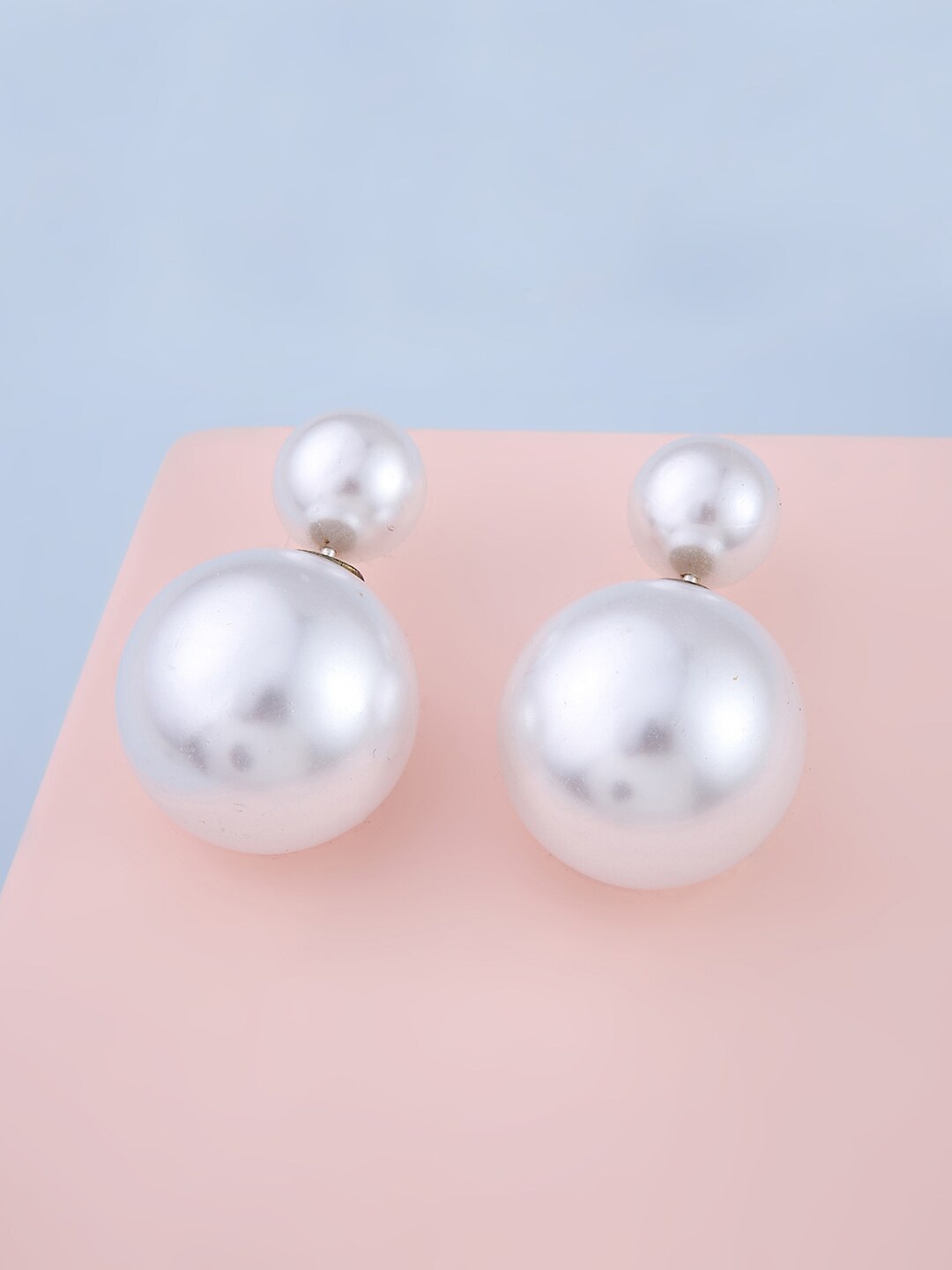 

Kushal's Fashion Jewellery Rhodium Plated Spherical Studs Earrings, White