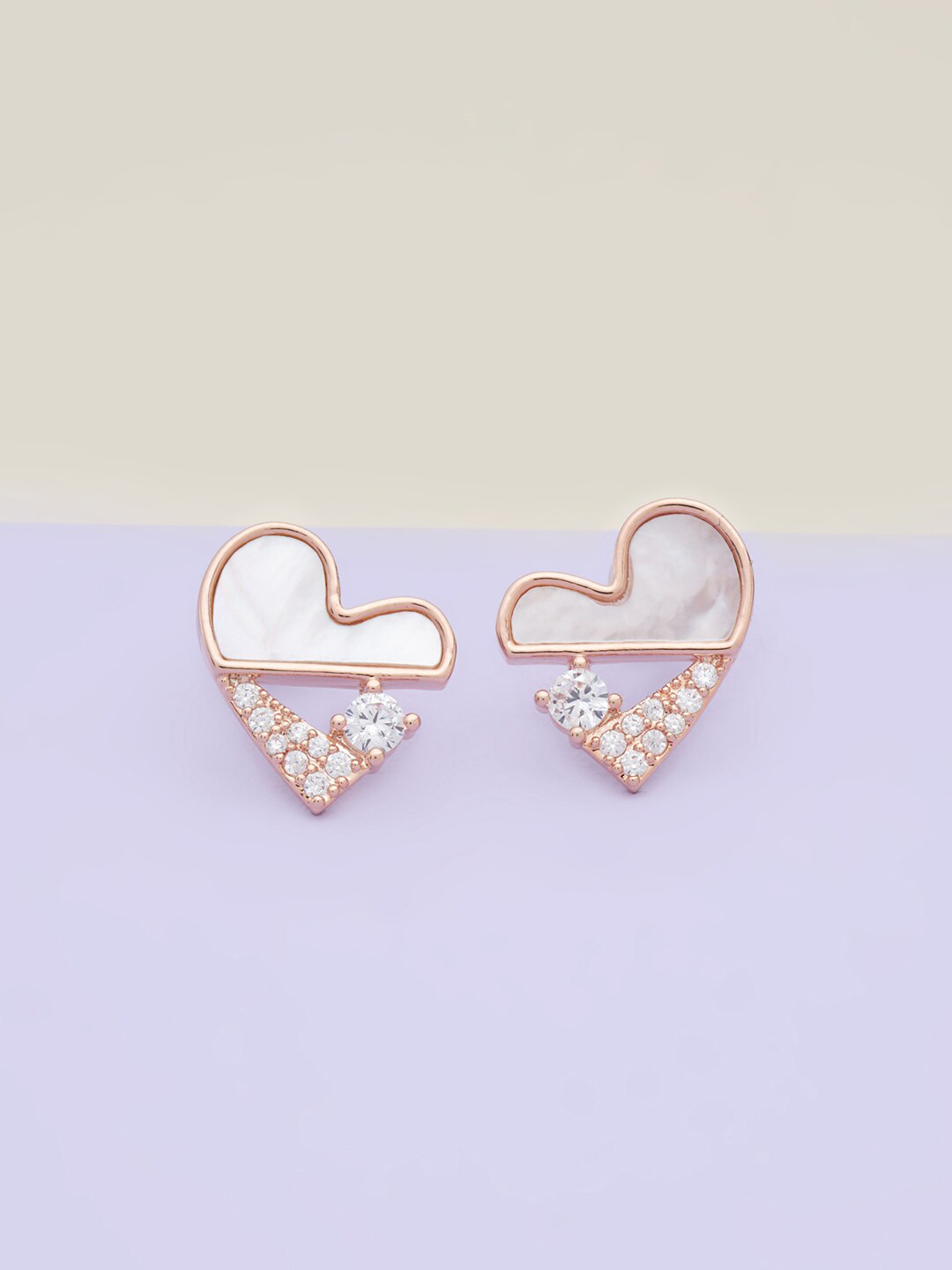 

Kushal's Fashion Jewellery White Heart Shaped Studs Earrings