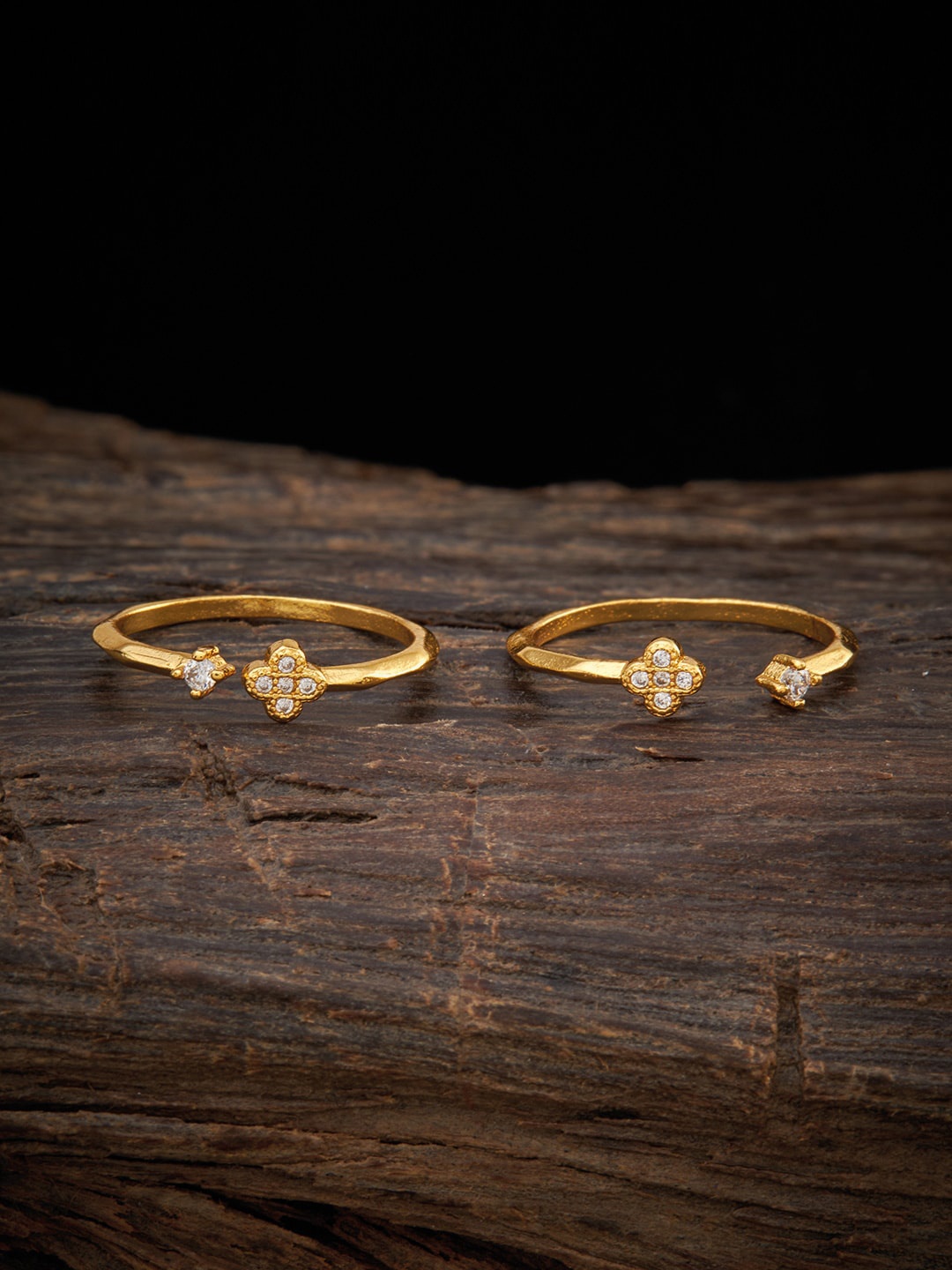 

Kushal's Fashion Jewellery Gold-Plated White CZ-Studded Adjustable Toe Rings