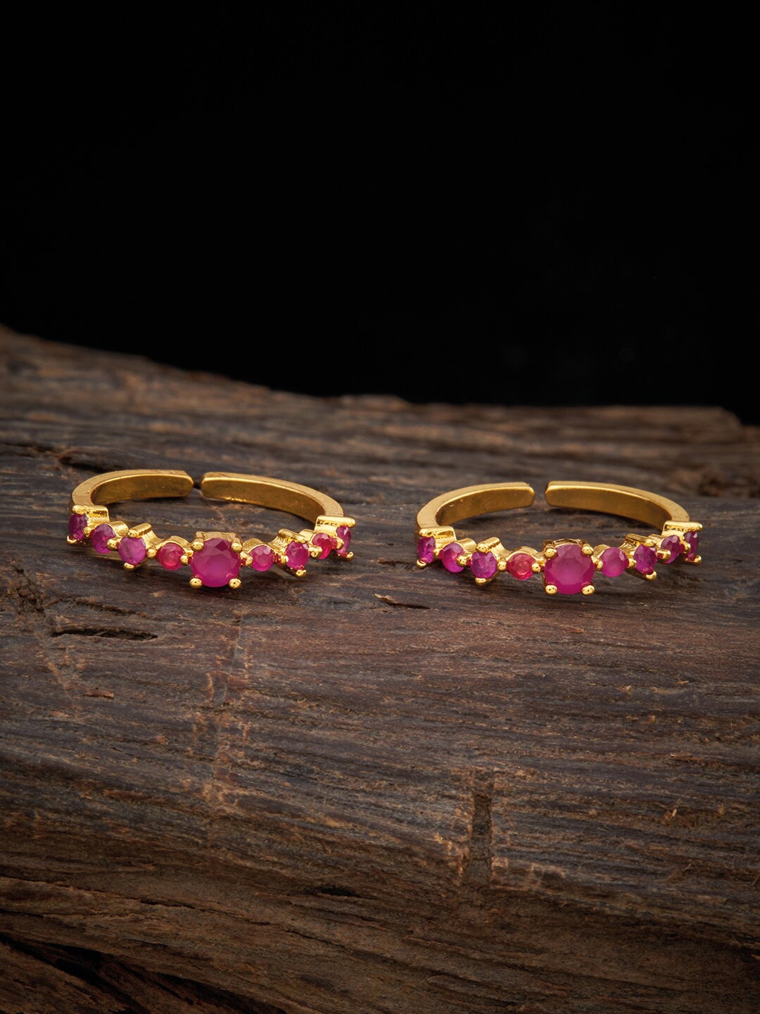 

Kushal's Fashion Jewellery Gold-Plated Pink Cz Studded Adjustable Toe Ring