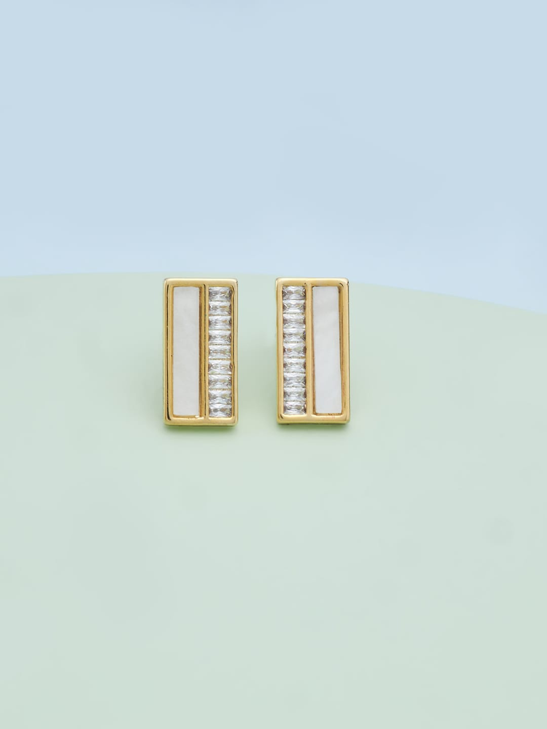 

Kushal's Fashion Jewellery Gold-Plated & White Cubic Zirconia Geometric Studs Earrings