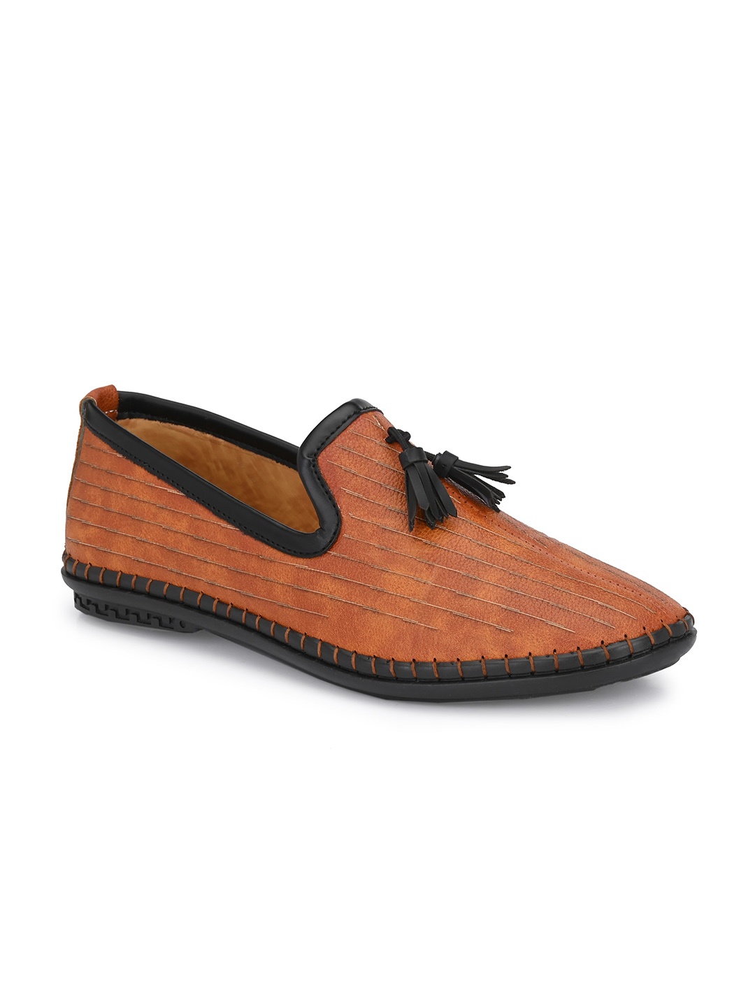 

Prolific Men Textured Synthetic Leather Loafers, Tan