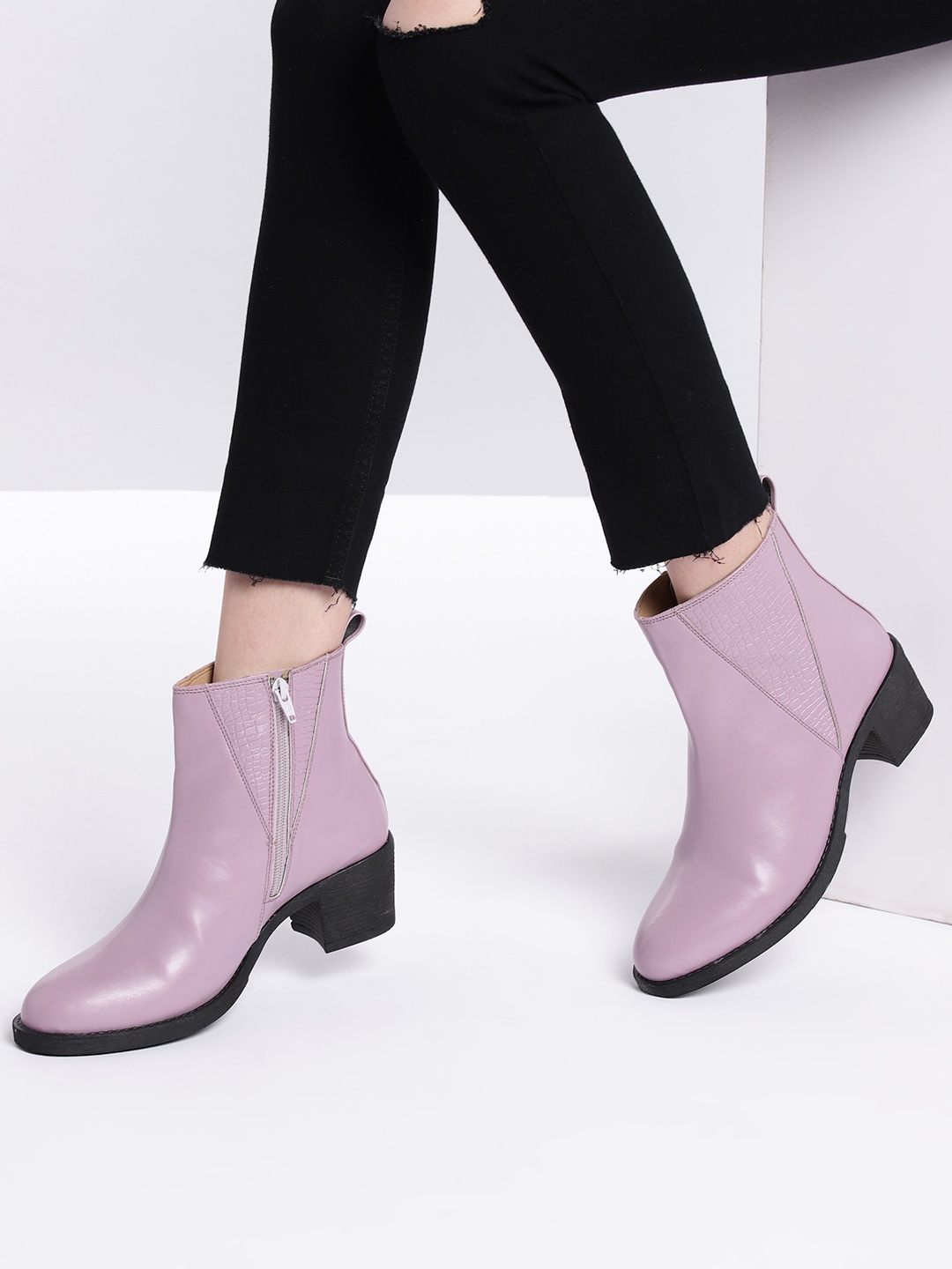 

Roadster Women Mid-Top Block Heel Regular Boots, Lavender