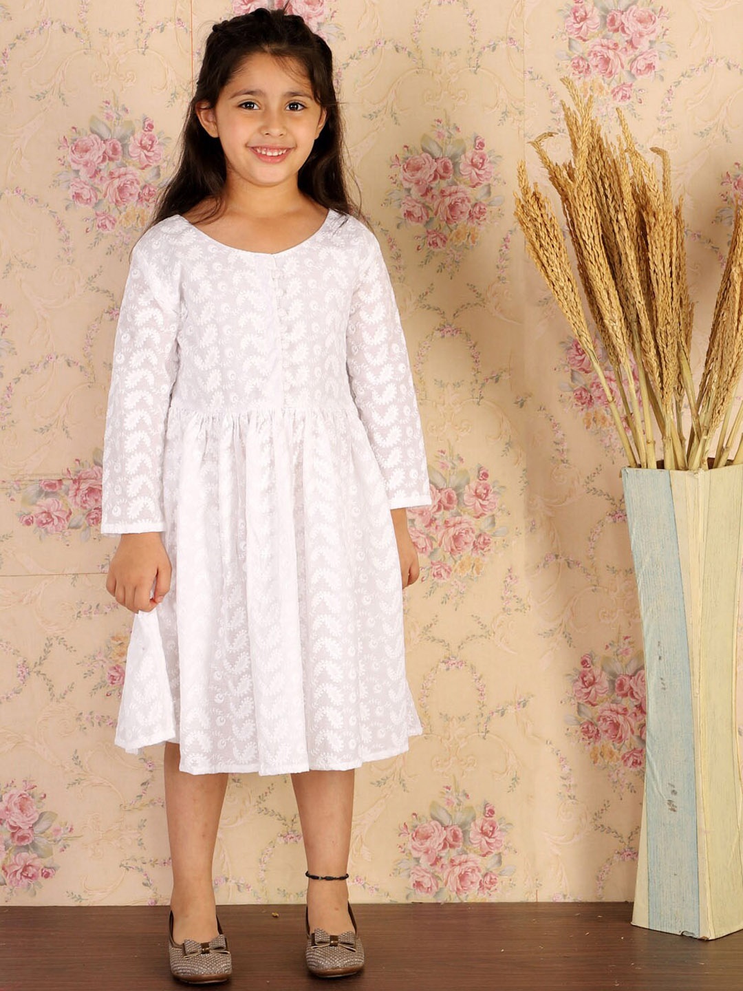 

VASTRAMAY Girls White Chikankari Cotton Ethnic Dress