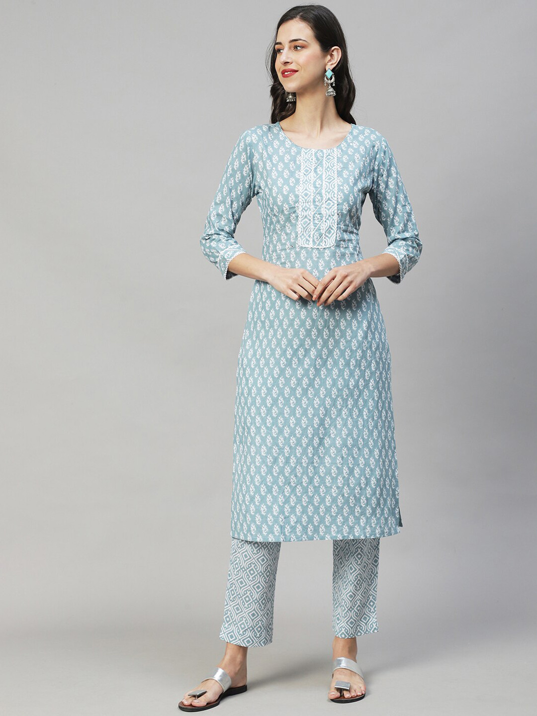 

FASHOR Women Blue Ethnic Motifs Printed Pure Cotton Kurta with Trousers